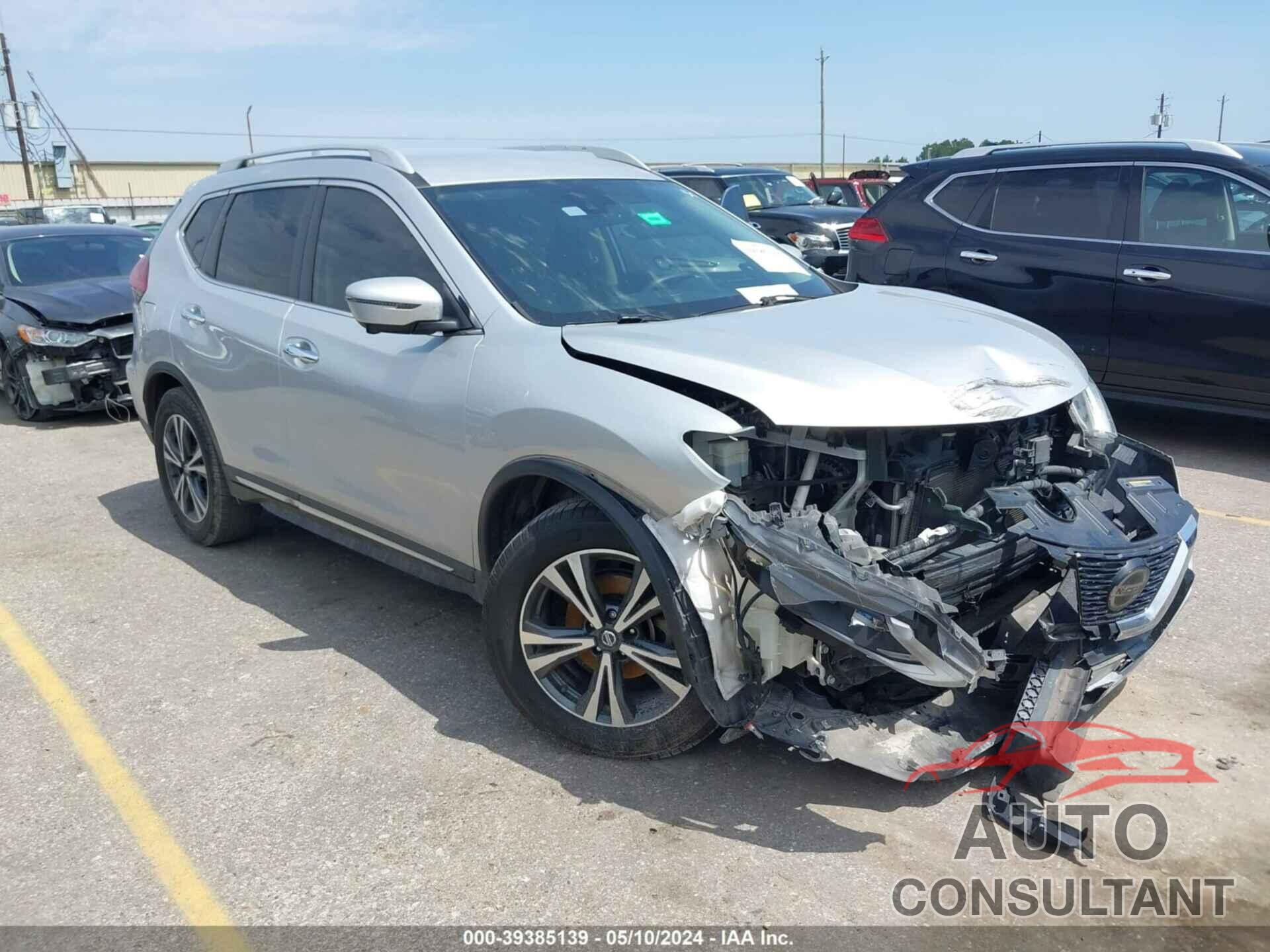 NISSAN ROGUE 2018 - 5N1AT2MT0JC820831