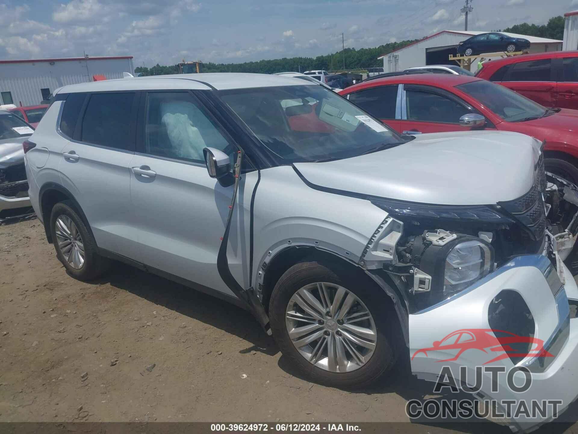 MITSUBISHI OUTLANDER 2022 - JA4J3TA80NZ019307