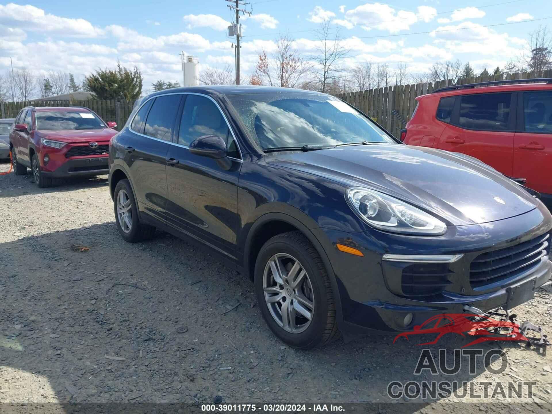 PORSCHE CAYENNE 2018 - WP1AA2A26JKA07505