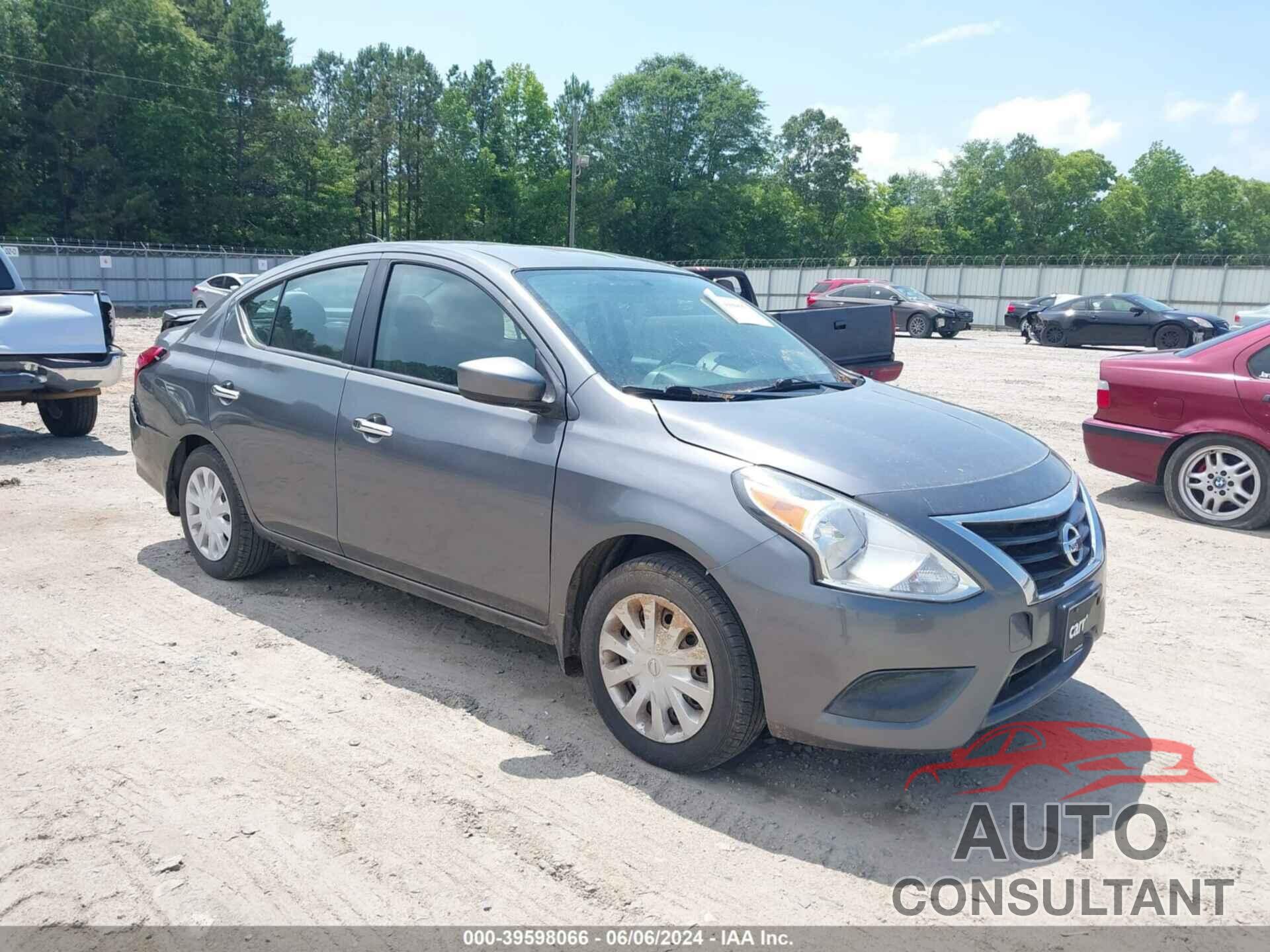 NISSAN VERSA 2019 - 3N1CN7AP3KL827549