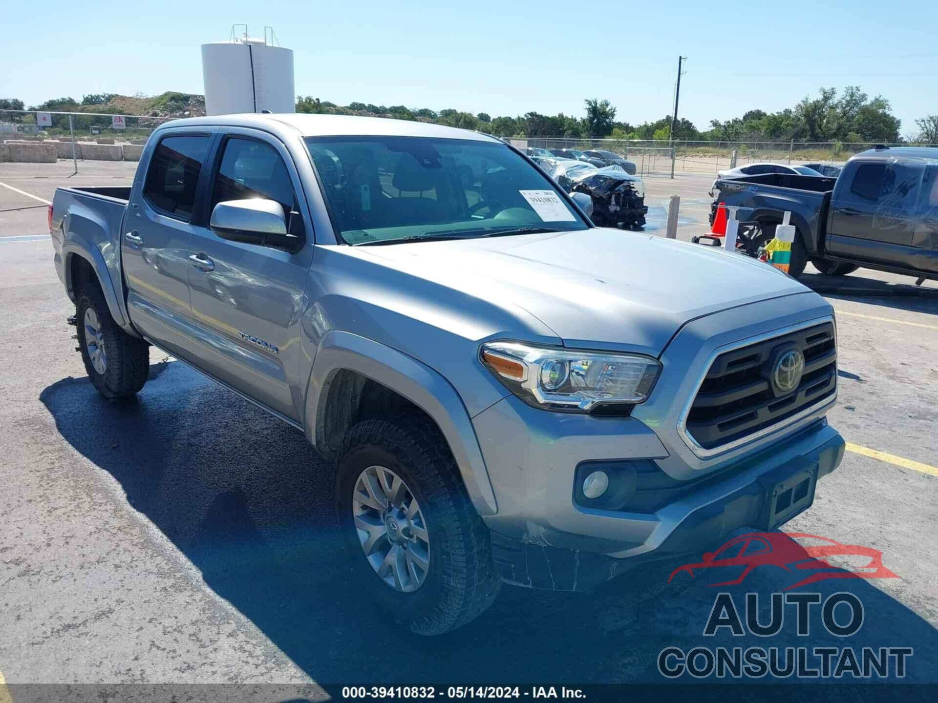 TOYOTA TACOMA 2018 - 5TFAZ5CN7JX064365