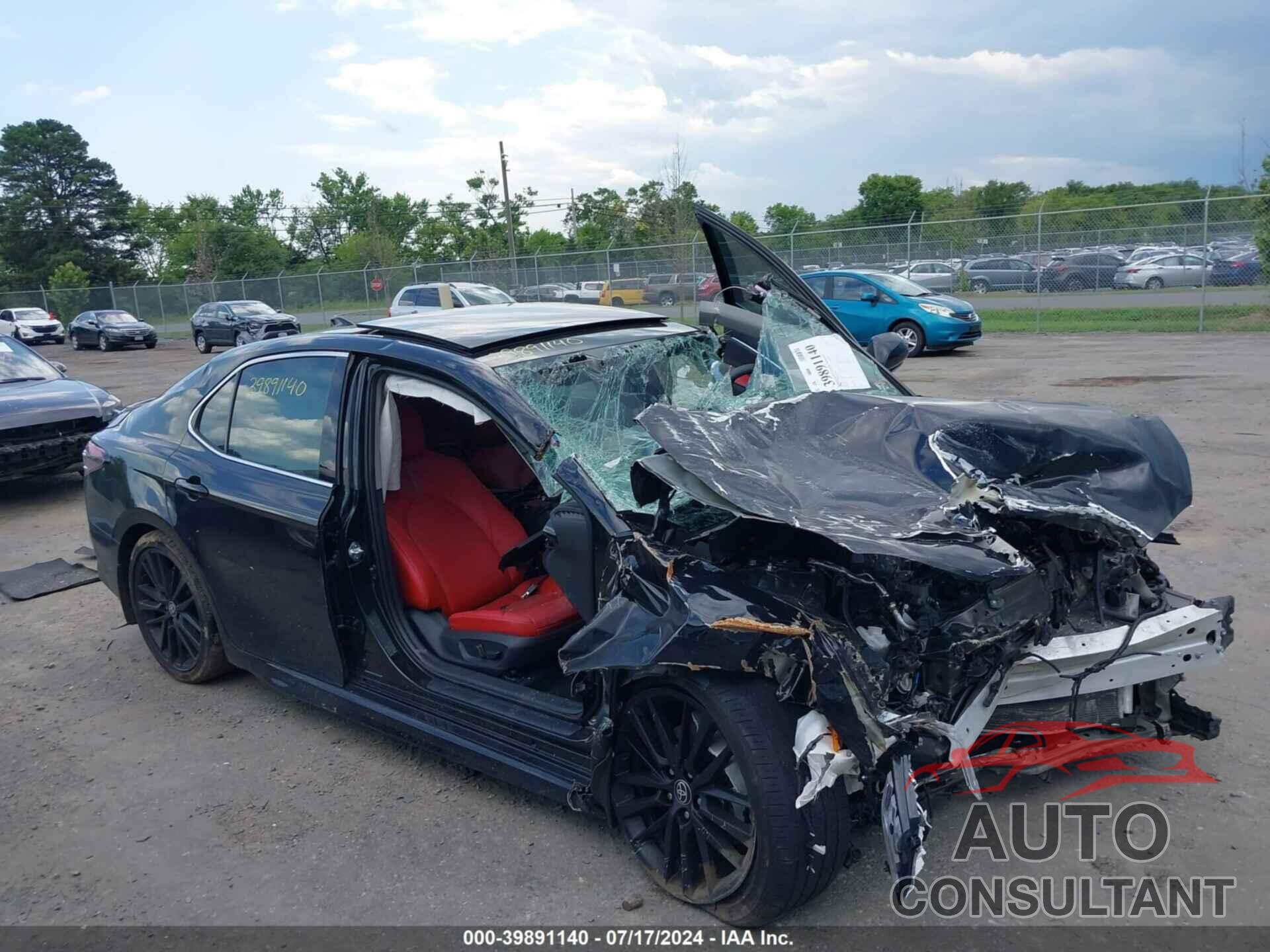 TOYOTA CAMRY 2022 - 4T1K61AK2NU069619