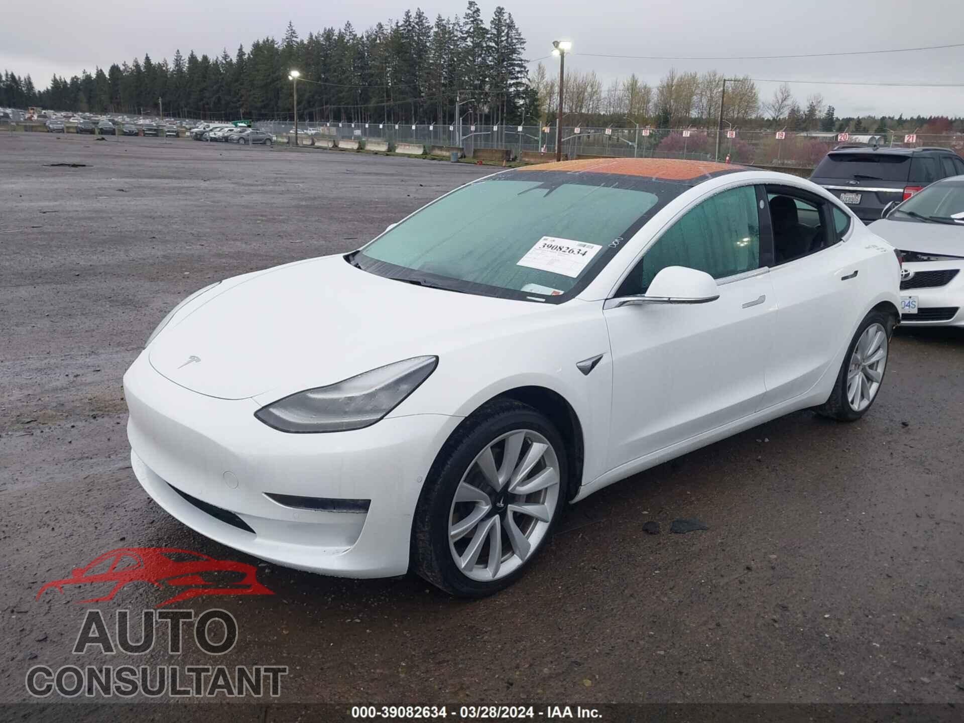 TESLA MODEL 3 2018 - 5YJ3E1EA8JF018450