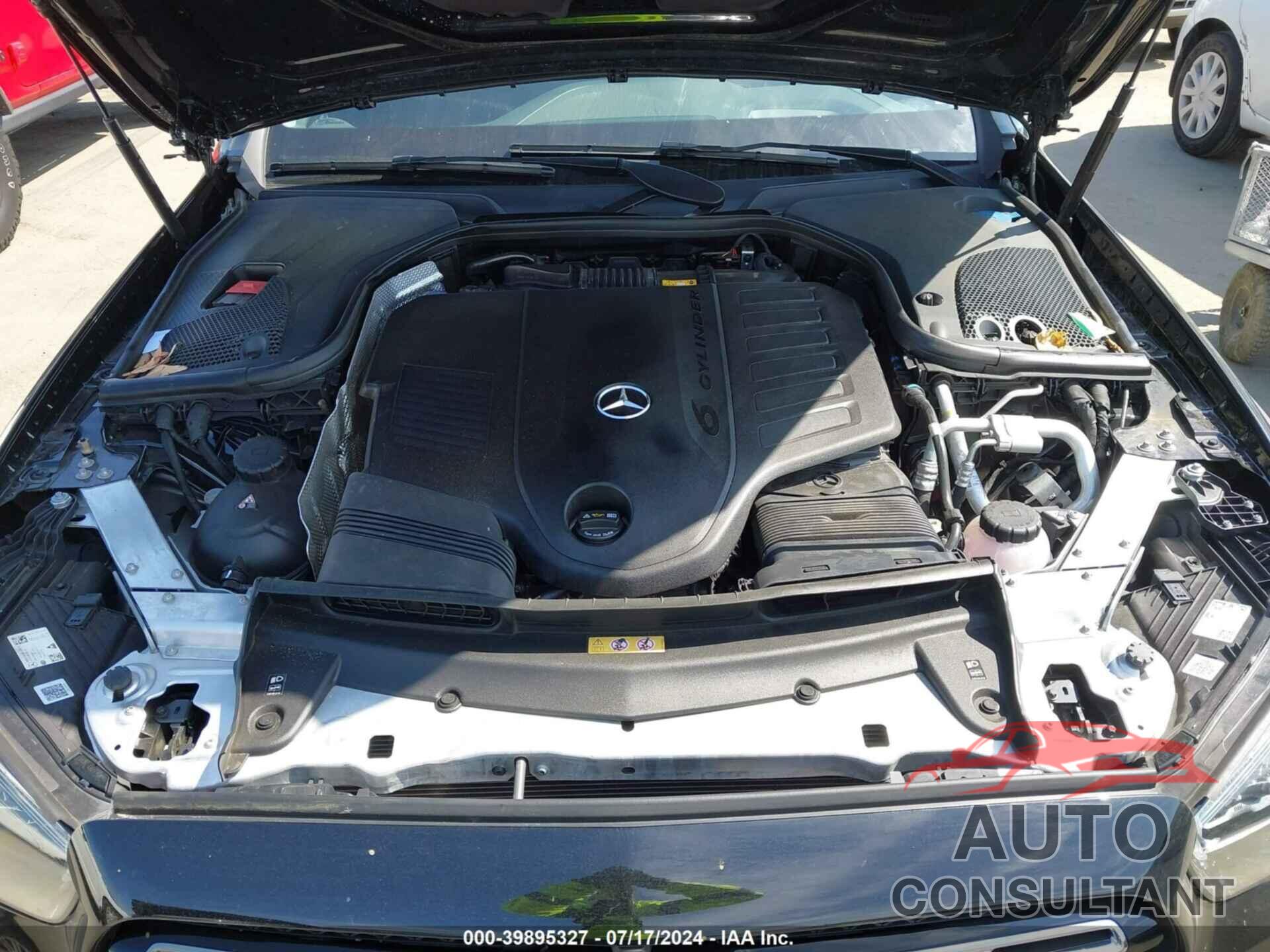 MERCEDES-BENZ E 450 2022 - W1KZH6AB6NB046212