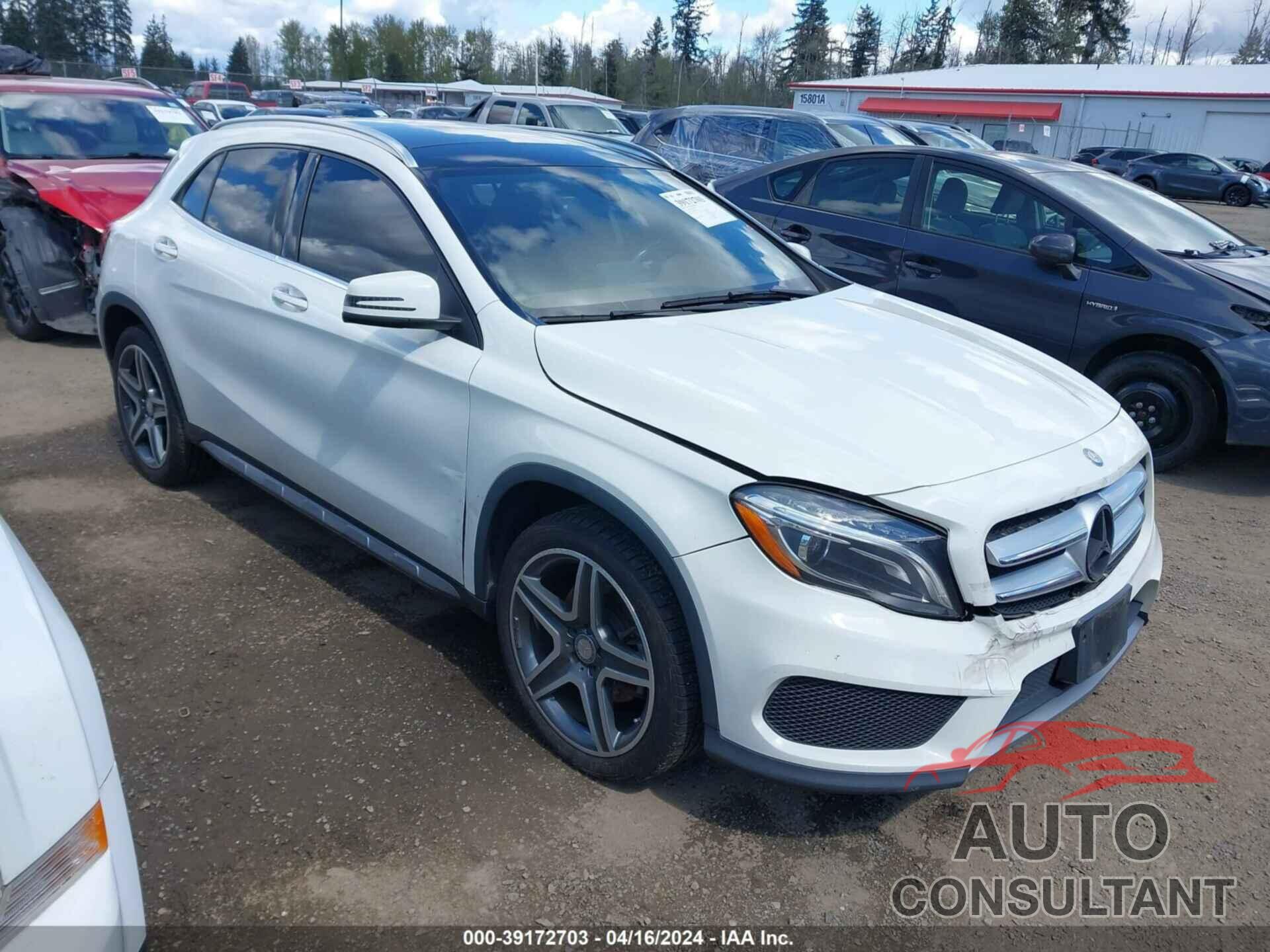 MERCEDES-BENZ GLA 250 2016 - WDCTG4GB8GJ201389