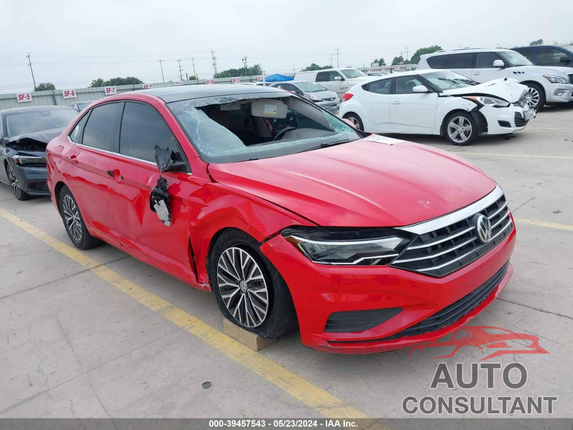 VOLKSWAGEN JETTA 2019 - 3VWC57BU3KM062870