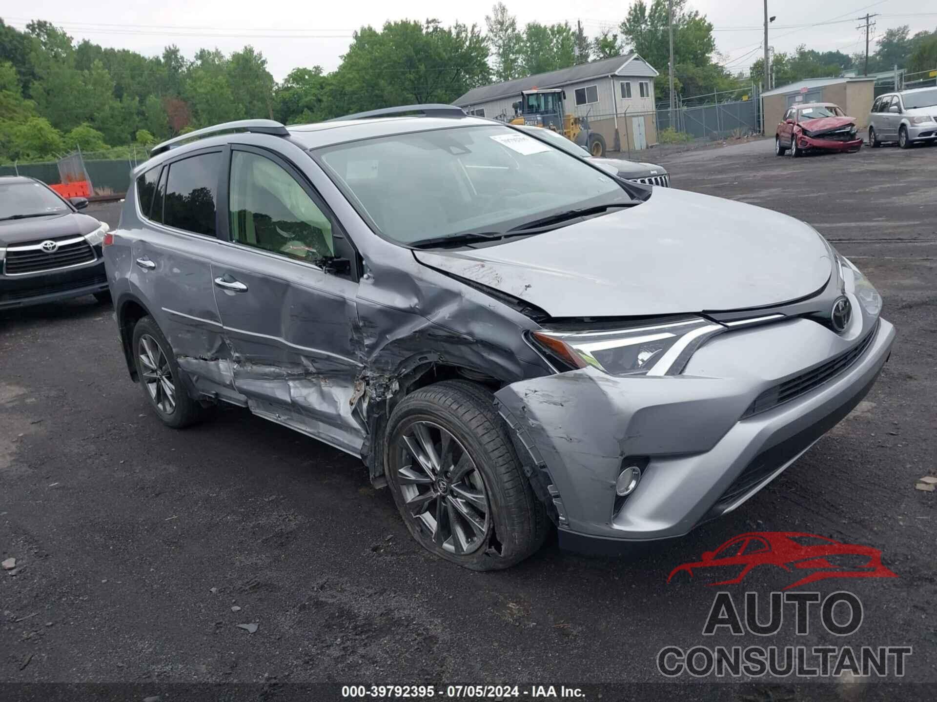 TOYOTA RAV4 2018 - JTMDFREV5JD242186