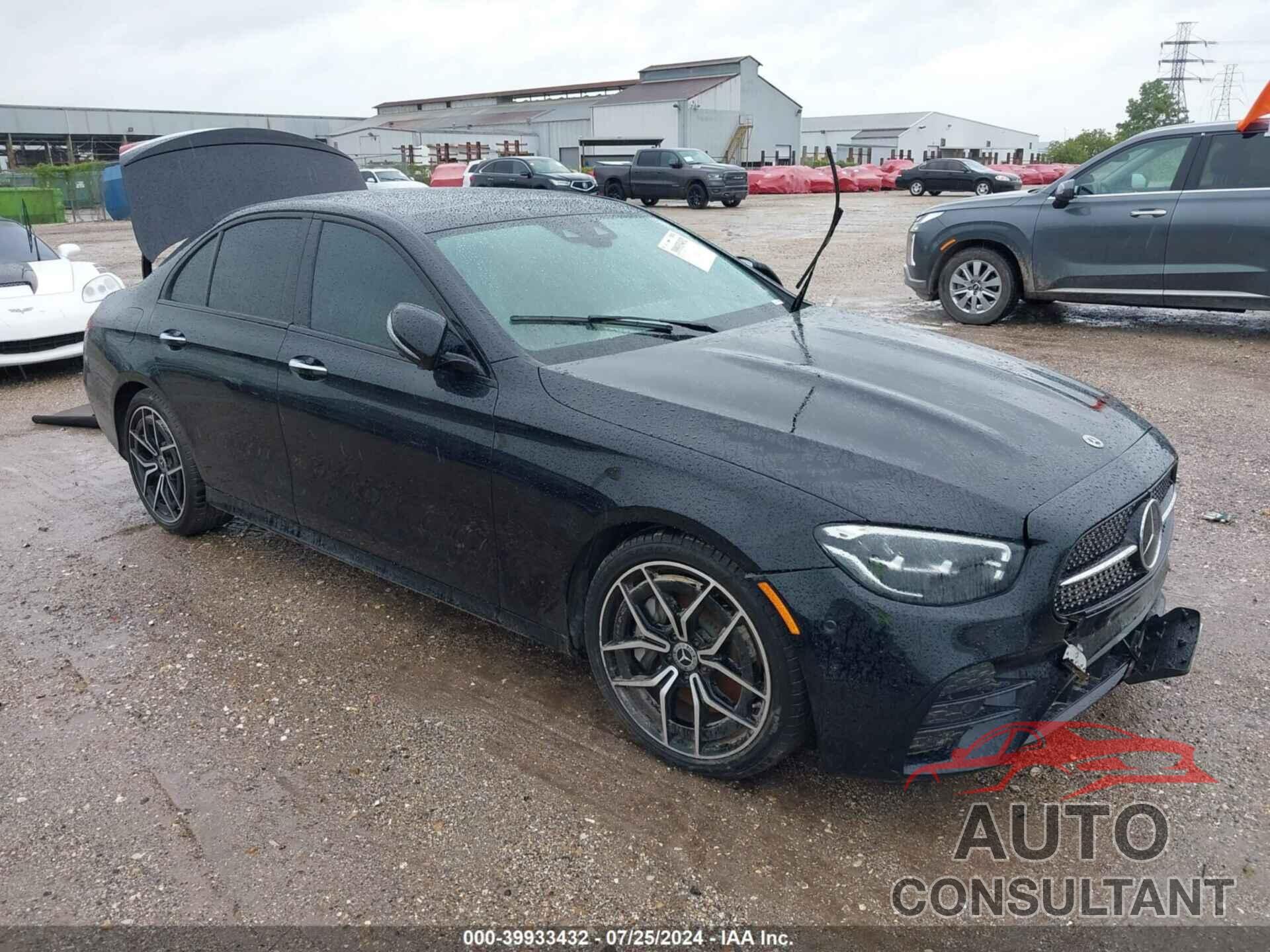 MERCEDES-BENZ E 2022 - W1KZF8DB2NB070634