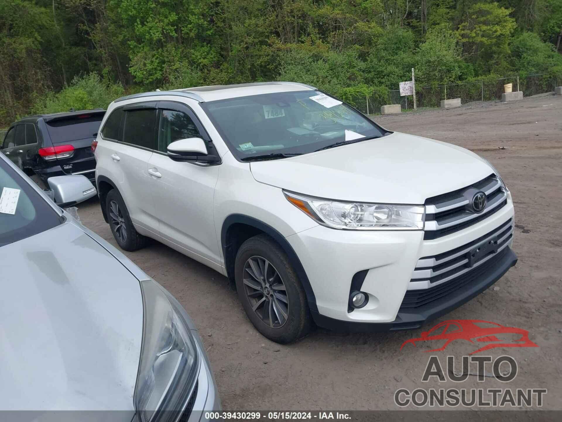 TOYOTA HIGHLANDER 2017 - 5TDJZRFH2HS454142