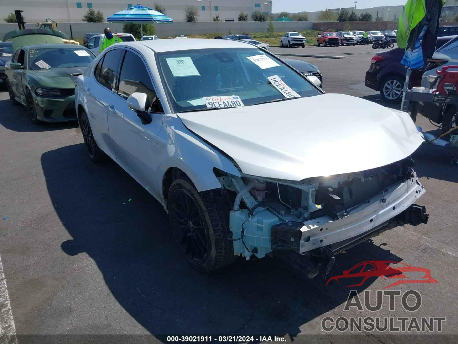 TOYOTA CAMRY 2022 - 4T1K61AK4NU026321