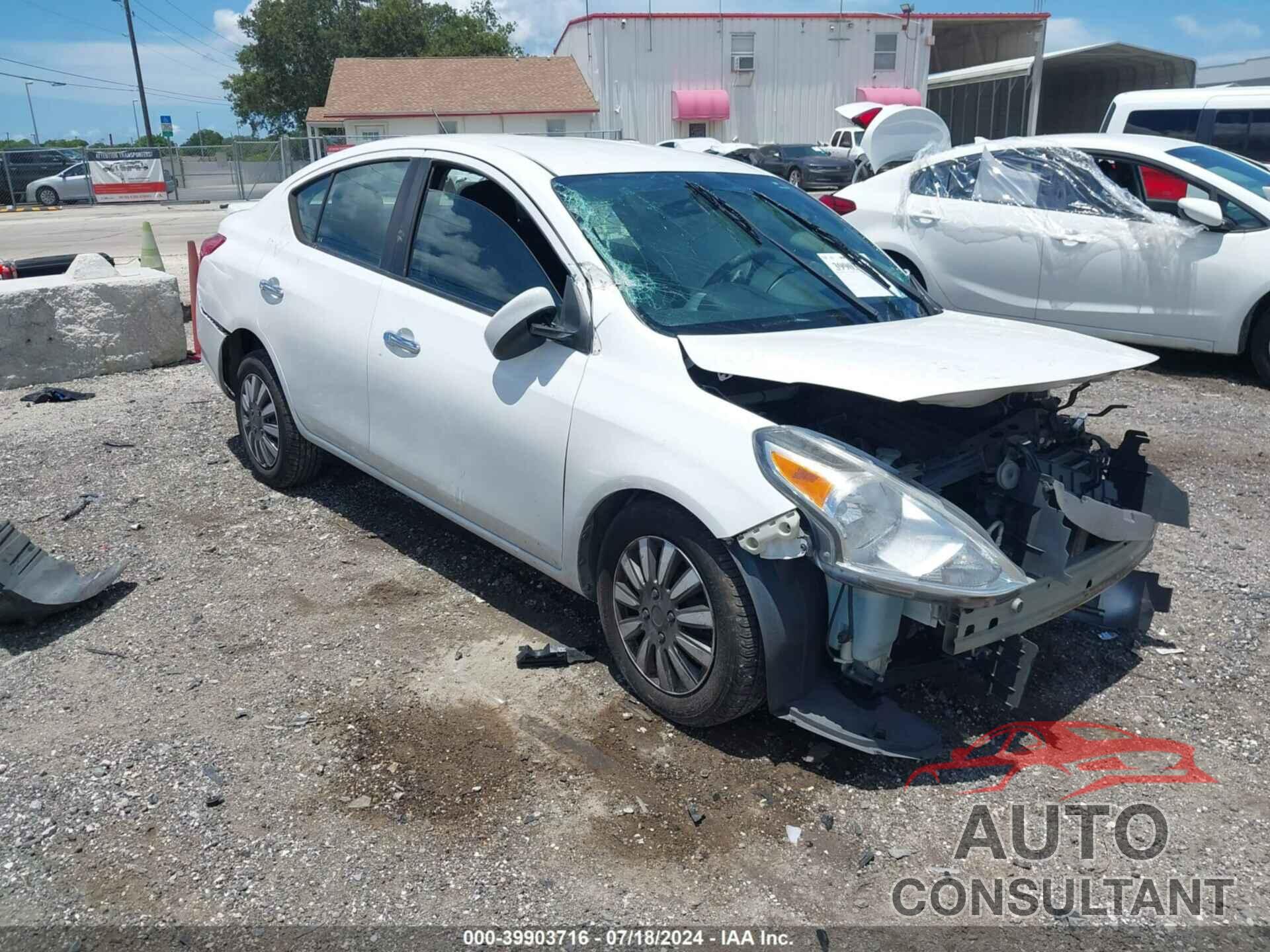 NISSAN VERSA 2017 - 3N1CN7AP6HL806235