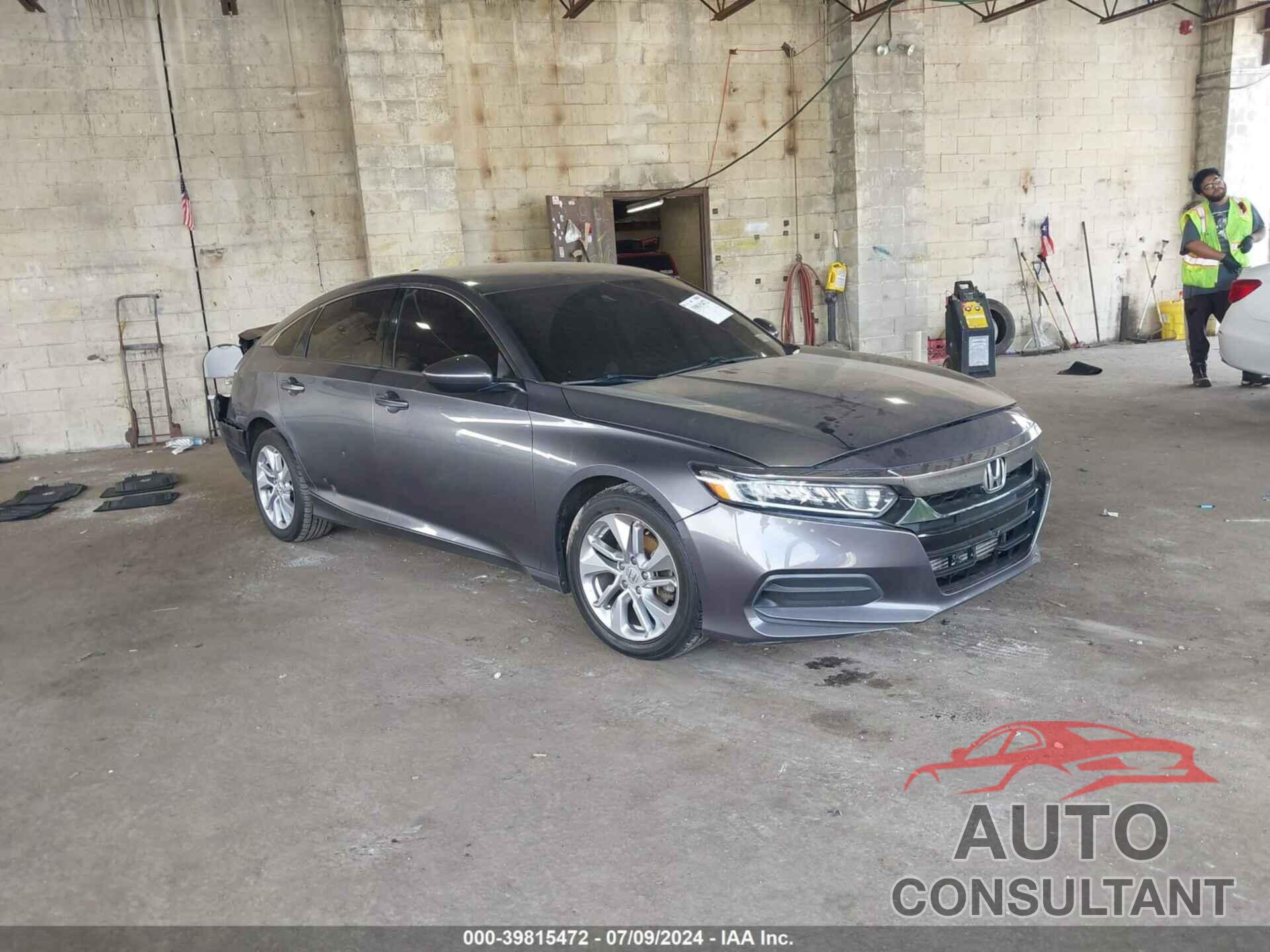 HONDA ACCORD 2018 - 1HGCV1F1XJA032651