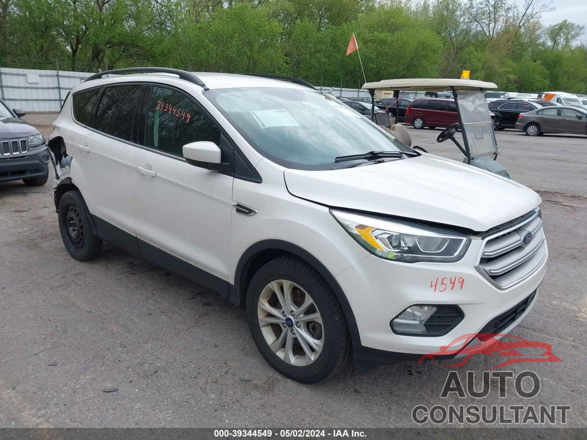 FORD ESCAPE 2018 - 1FMCU9HD4JUC05257