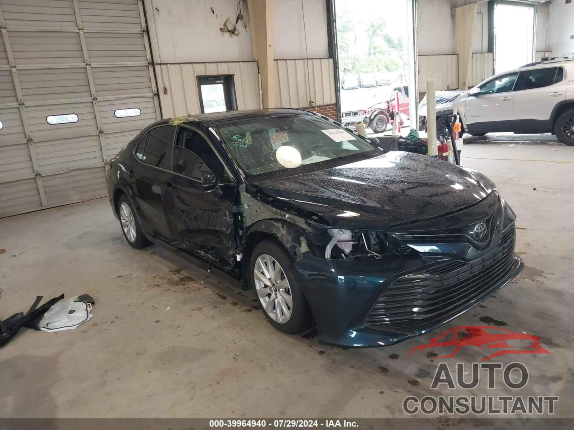 TOYOTA CAMRY 2019 - 4T1B11HKXKU761448
