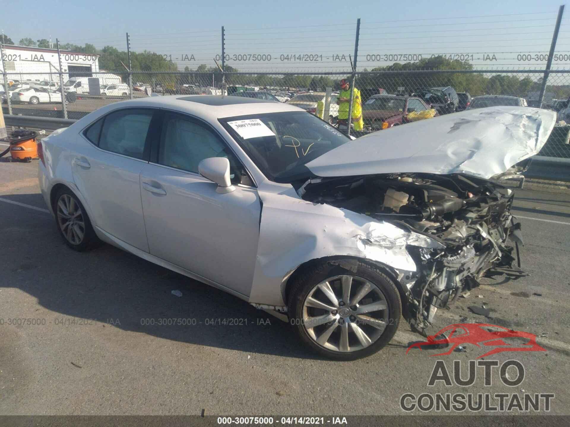 LEXUS IS 200T 2016 - JTHBA1D20G5008313