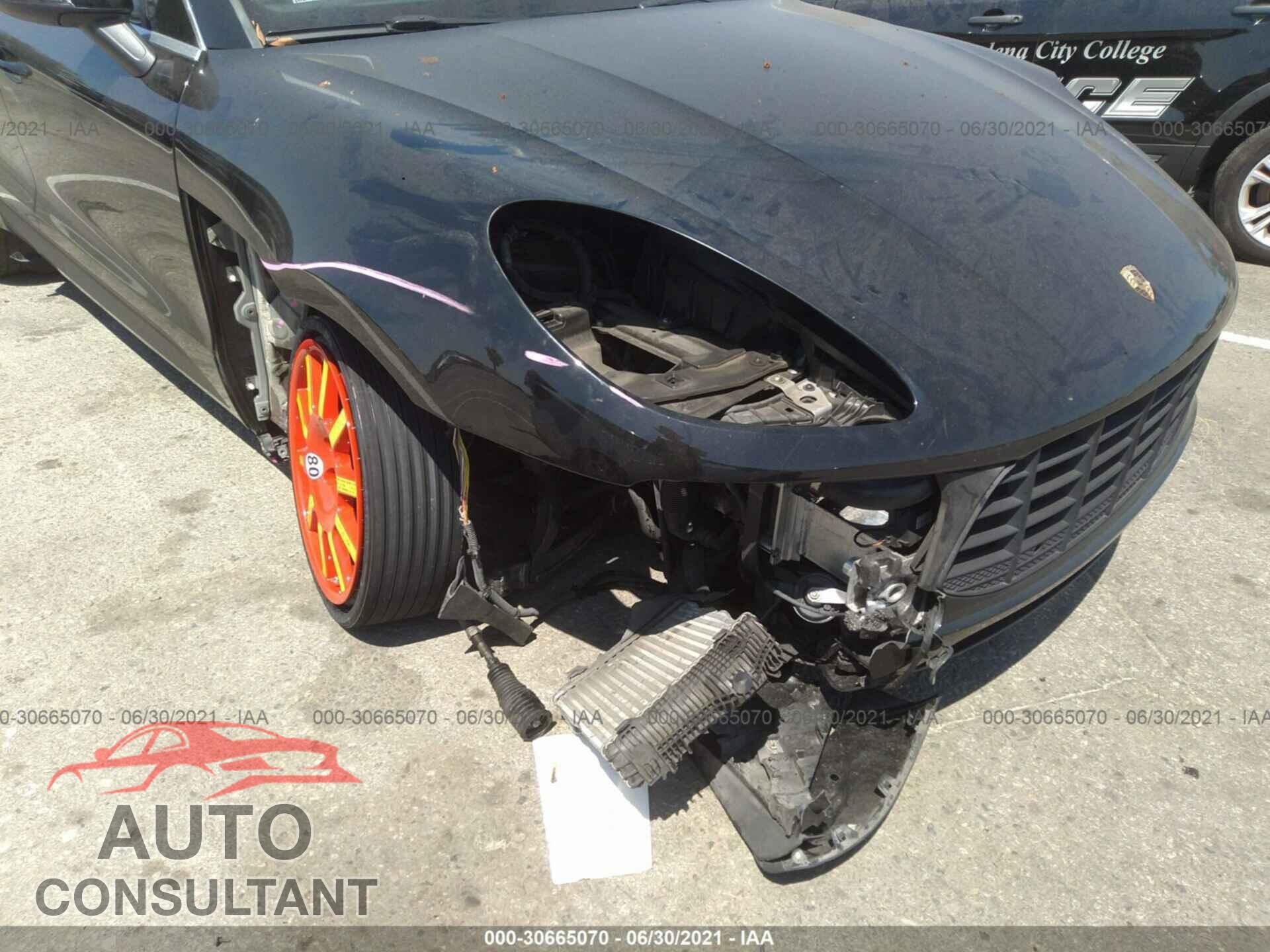 PORSCHE MACAN 2017 - WP1AB2A58HLB11747