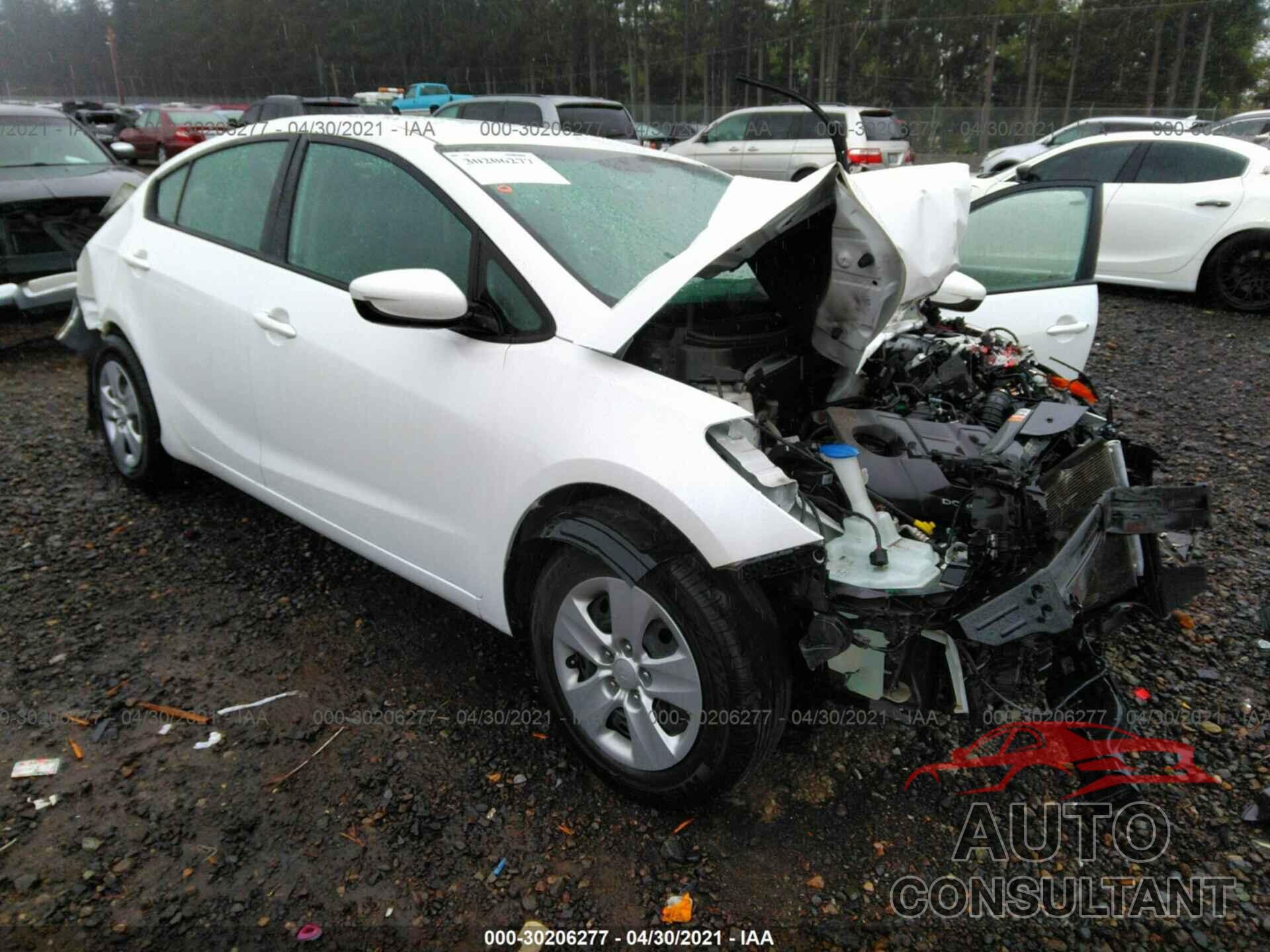 KIA FORTE 2018 - 3KPFL4A75JE247821