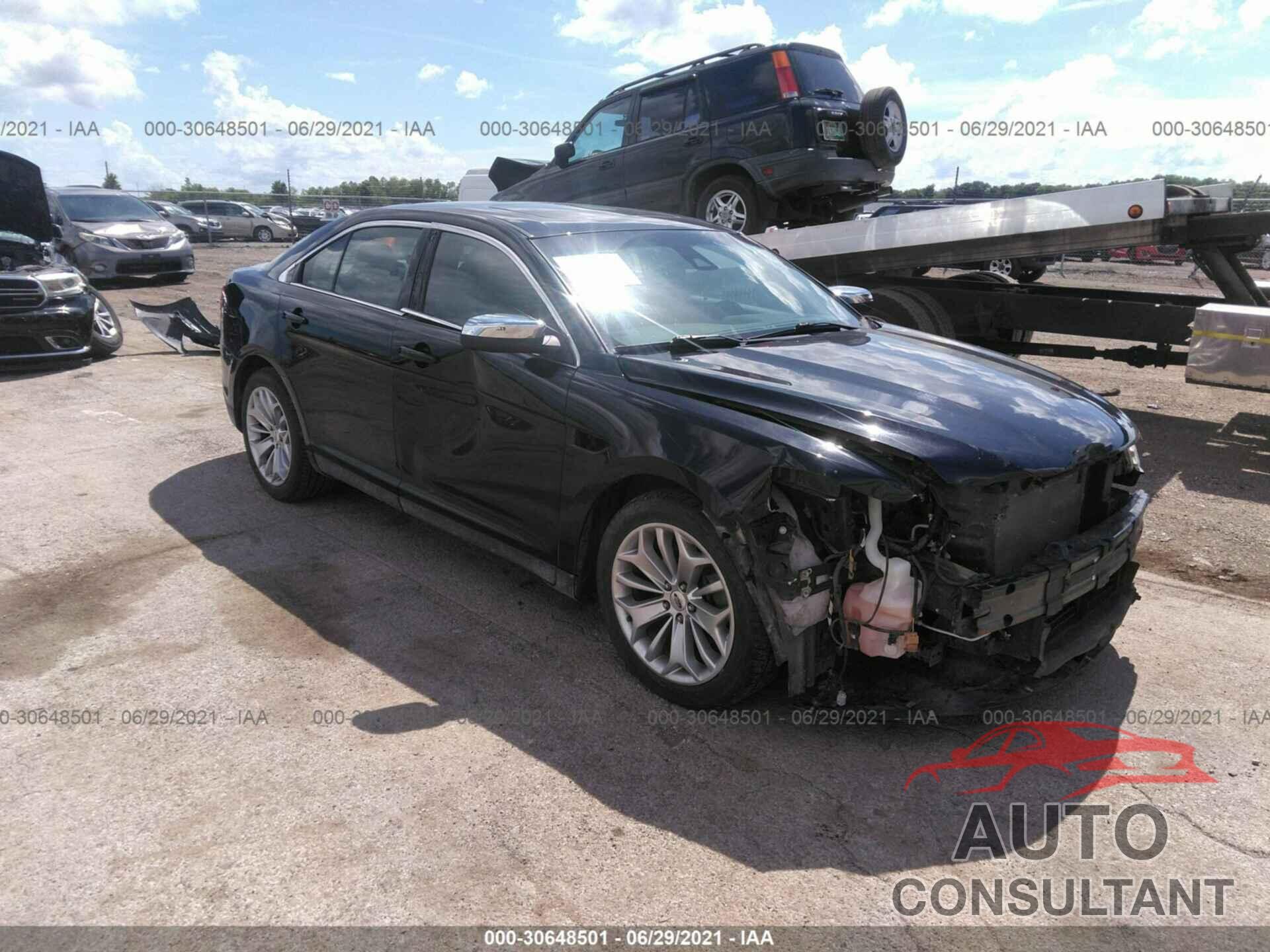 FORD TAURUS 2018 - 1FAHP2F87JG114938