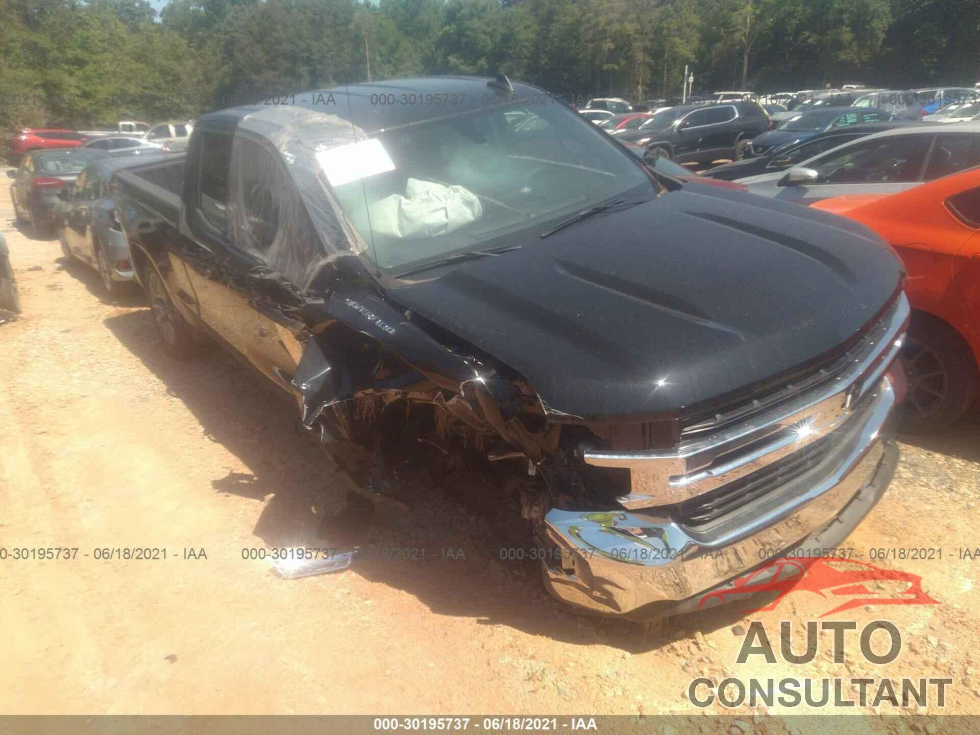 CHEVROLET SILVERADO 1500 2020 - 1GCRYDED3LZ317113