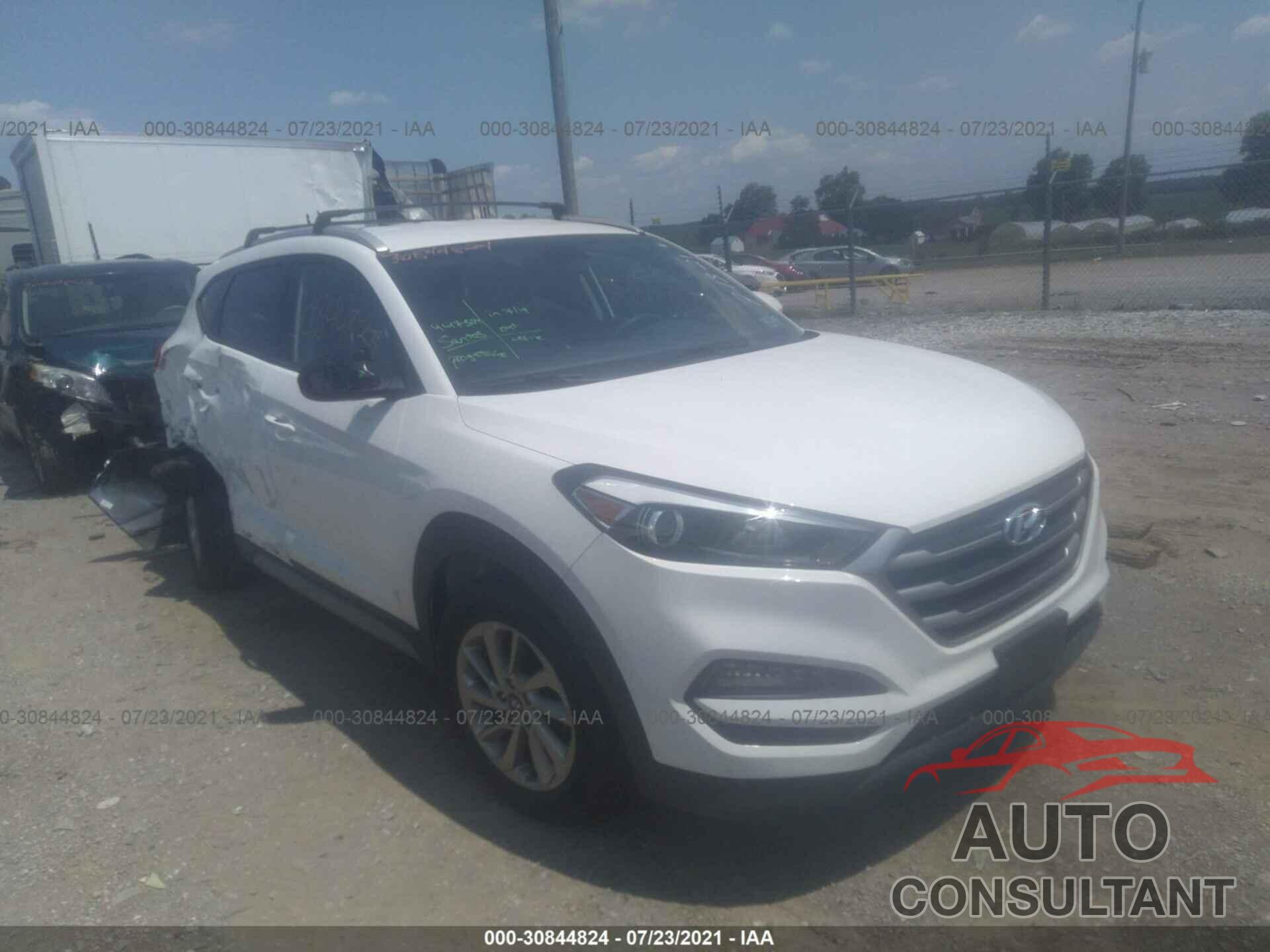 HYUNDAI TUCSON 2017 - KM8J3CA40HU398325