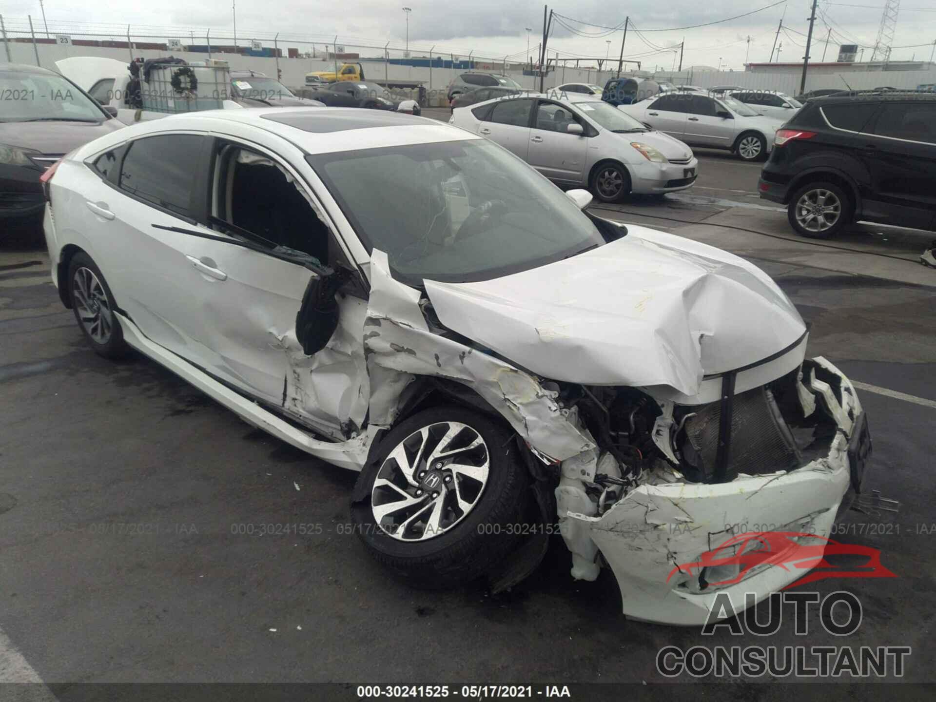 HONDA CIVIC SEDAN 2018 - 2HGFC2F71JH516710