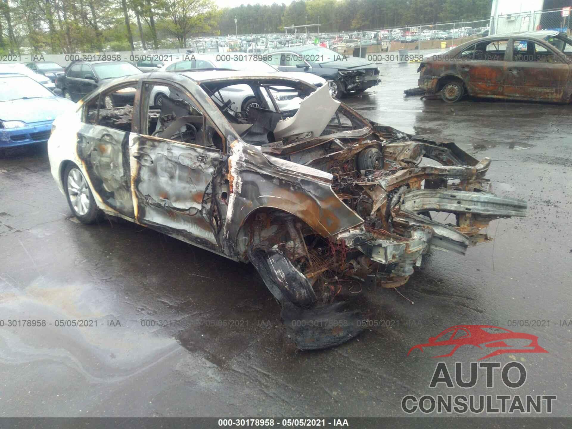 SUBARU LEGACY 2017 - 4S3BNAH63H3027079