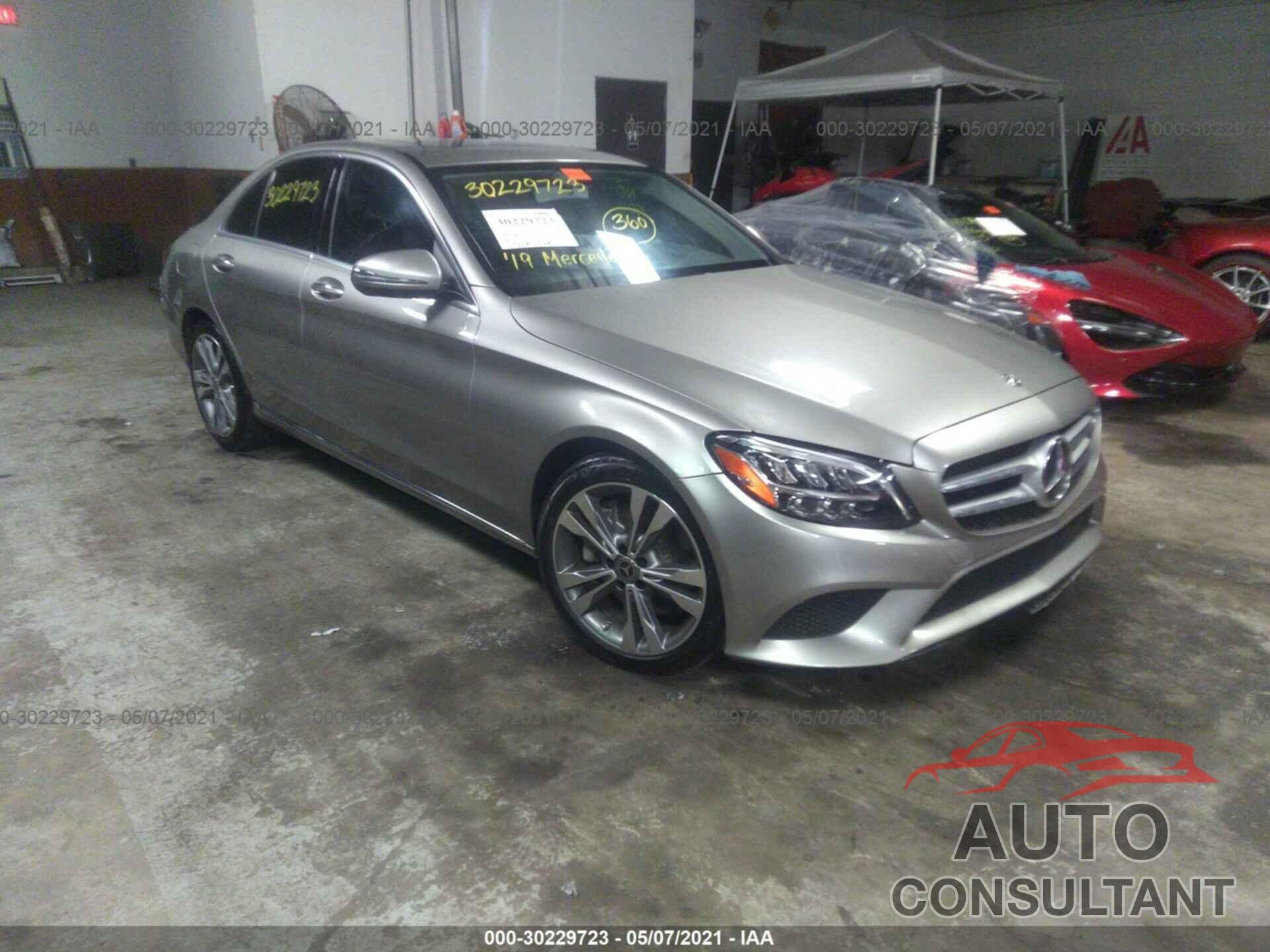 MERCEDES-BENZ C-CLASS 2019 - 55SWF8DB1KU315167