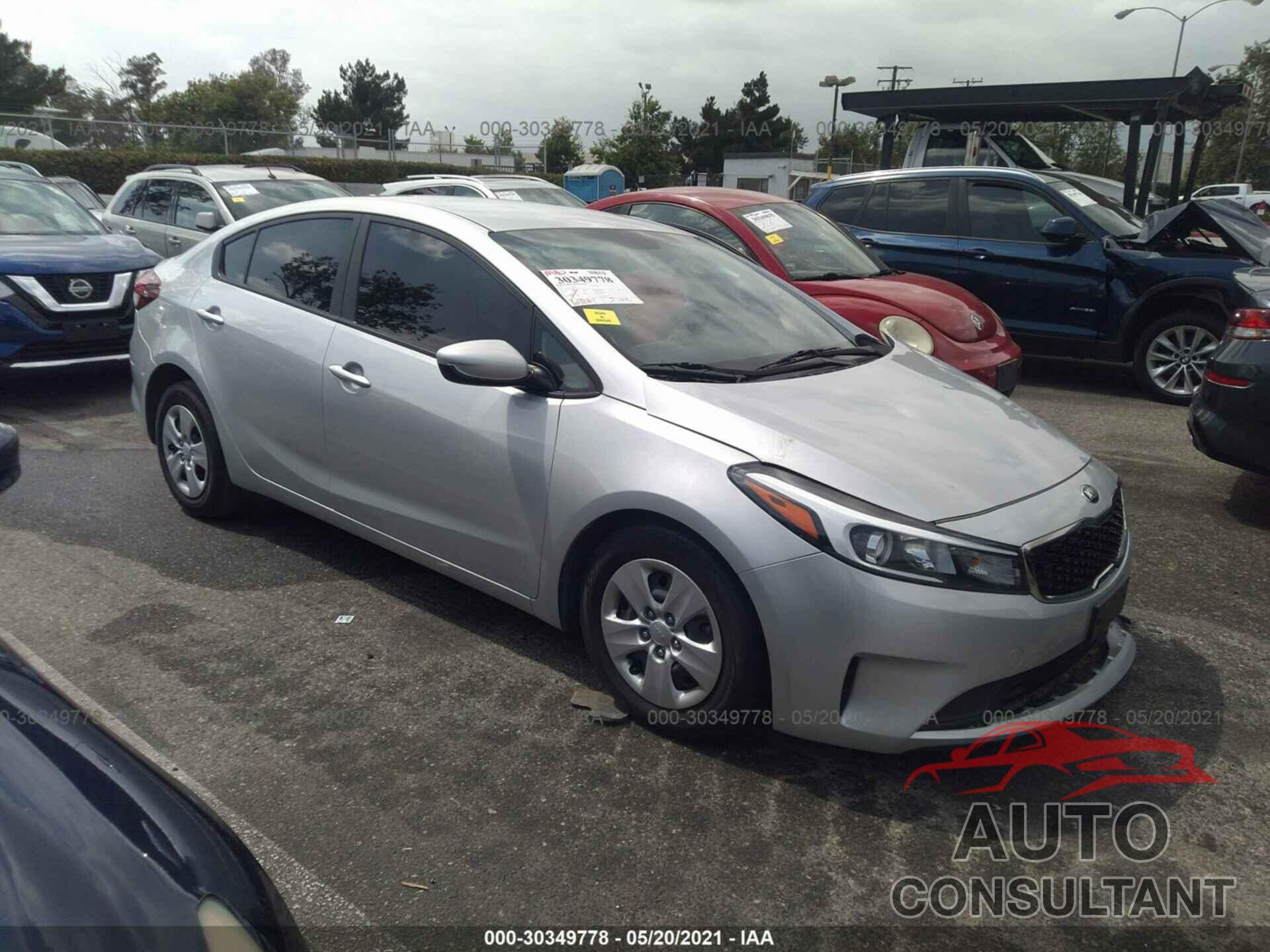 KIA FORTE 2017 - 3KPFK4A76HE129368
