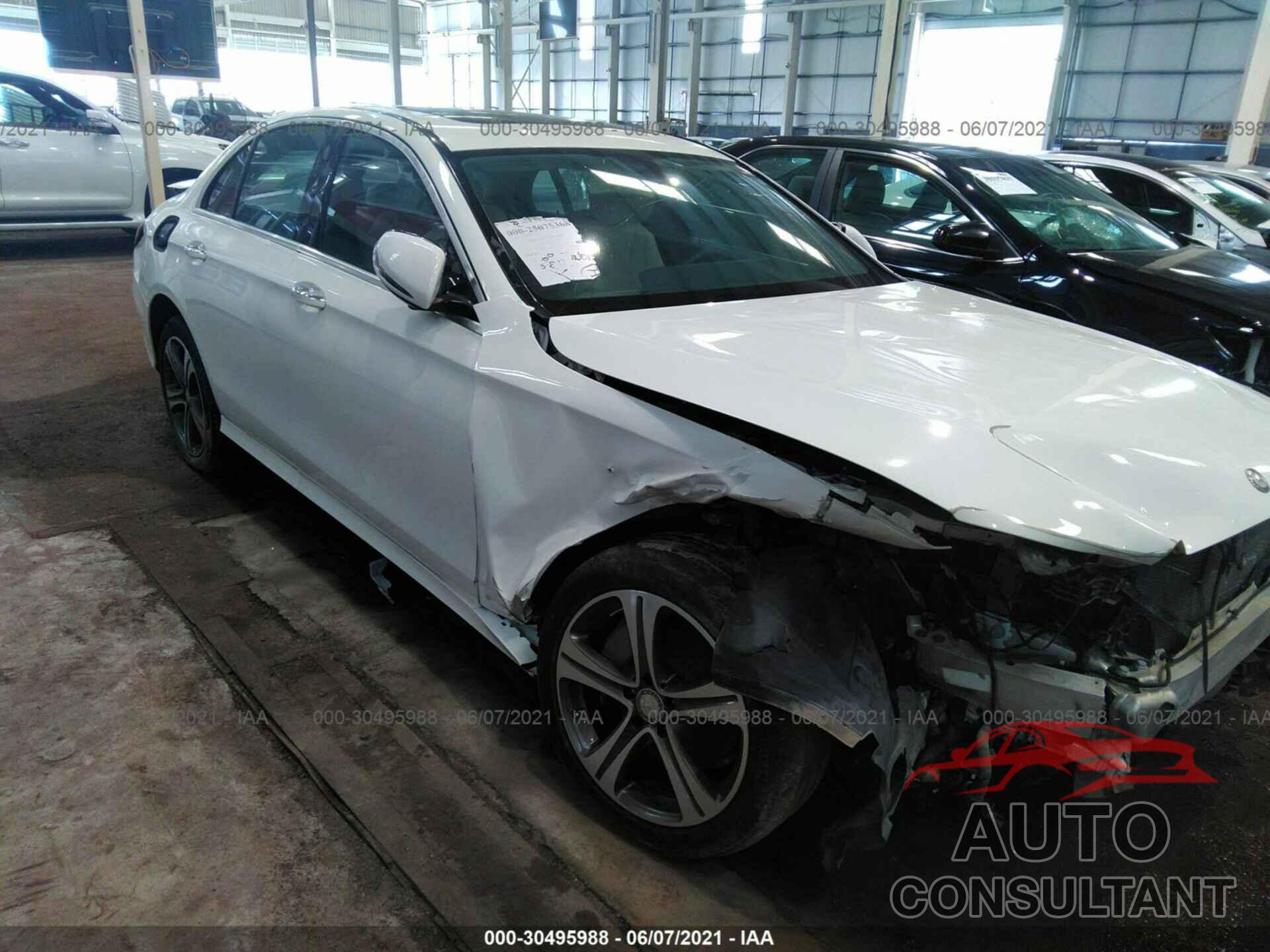 MERCEDES-BENZ E-CLASS 2017 - WDDZF4KB5HA073503