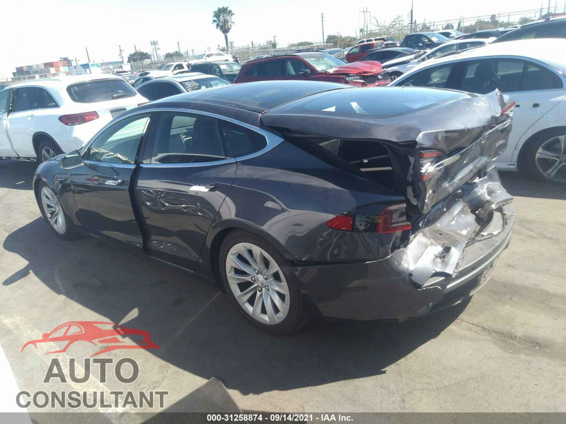 TESLA MODEL S 2017 - 5YJSA1E27HF210274