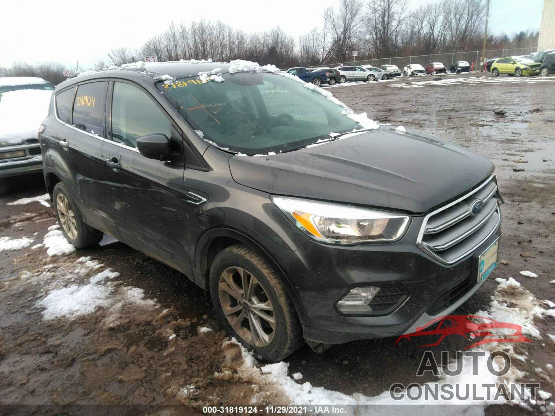FORD ESCAPE 2017 - 1FMCU9GD5HUD85926