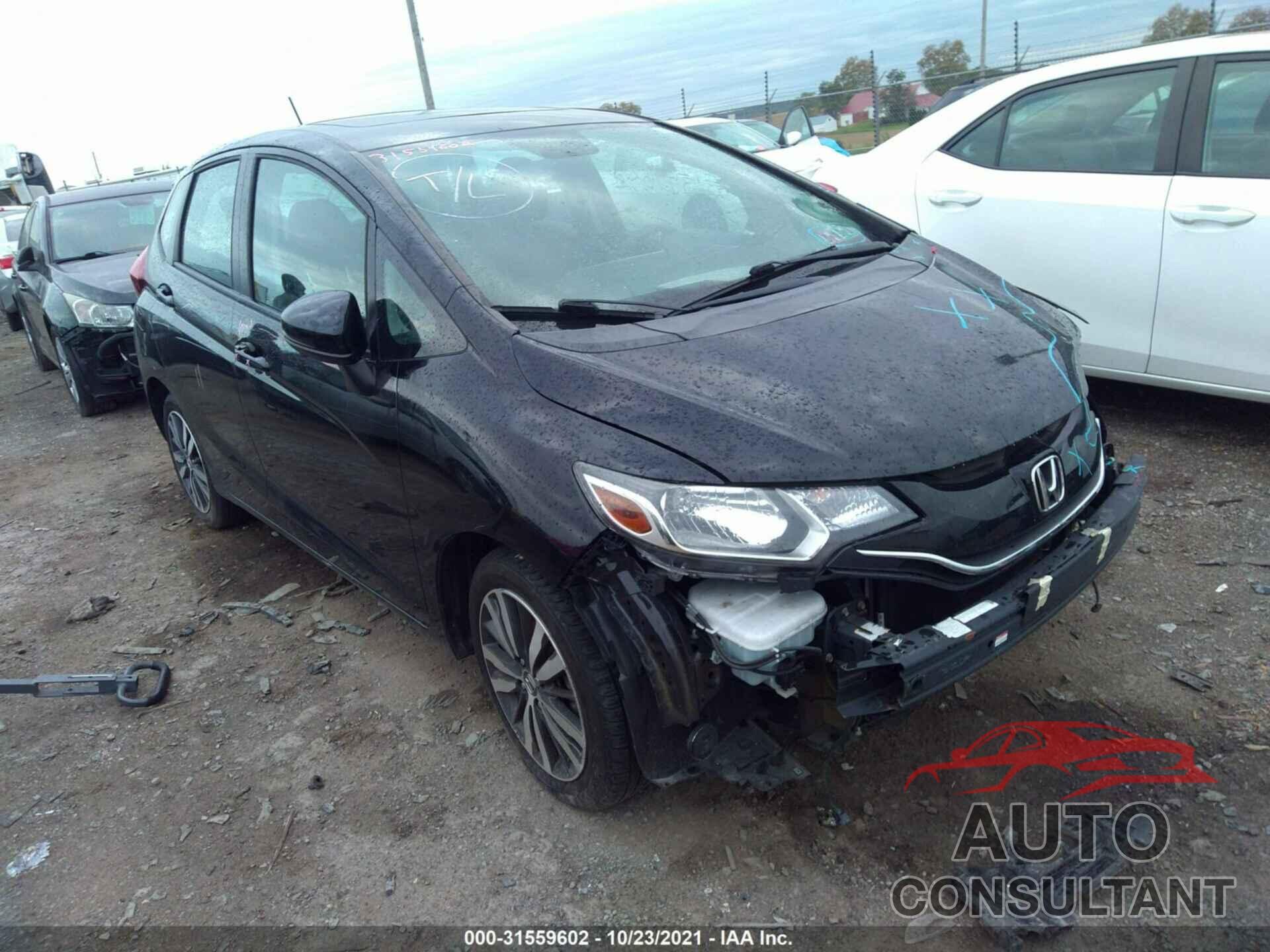 HONDA FIT 2017 - 3HGGK5G79HM711716