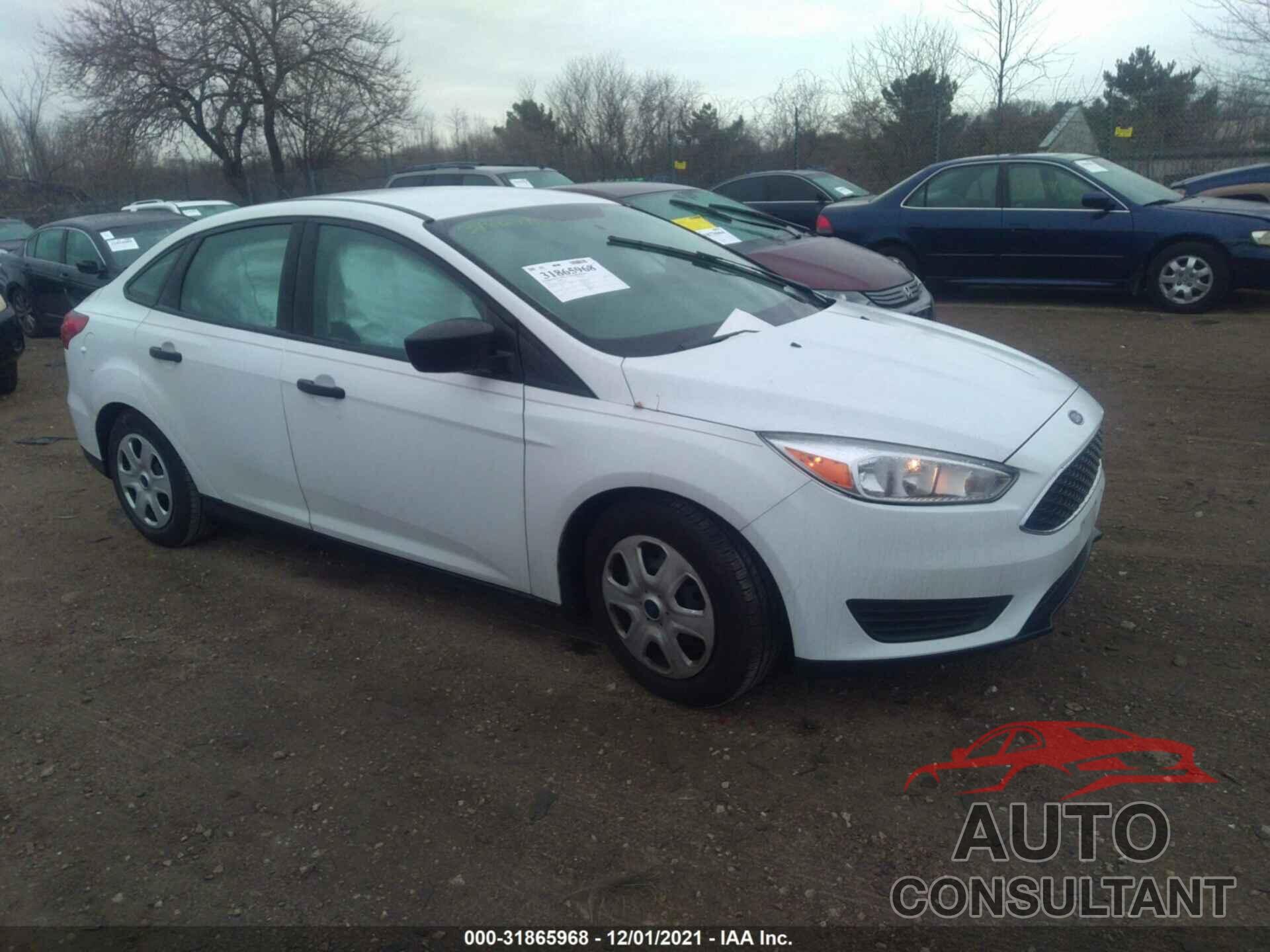 FORD FOCUS 2016 - 1FADP3E27GL215477