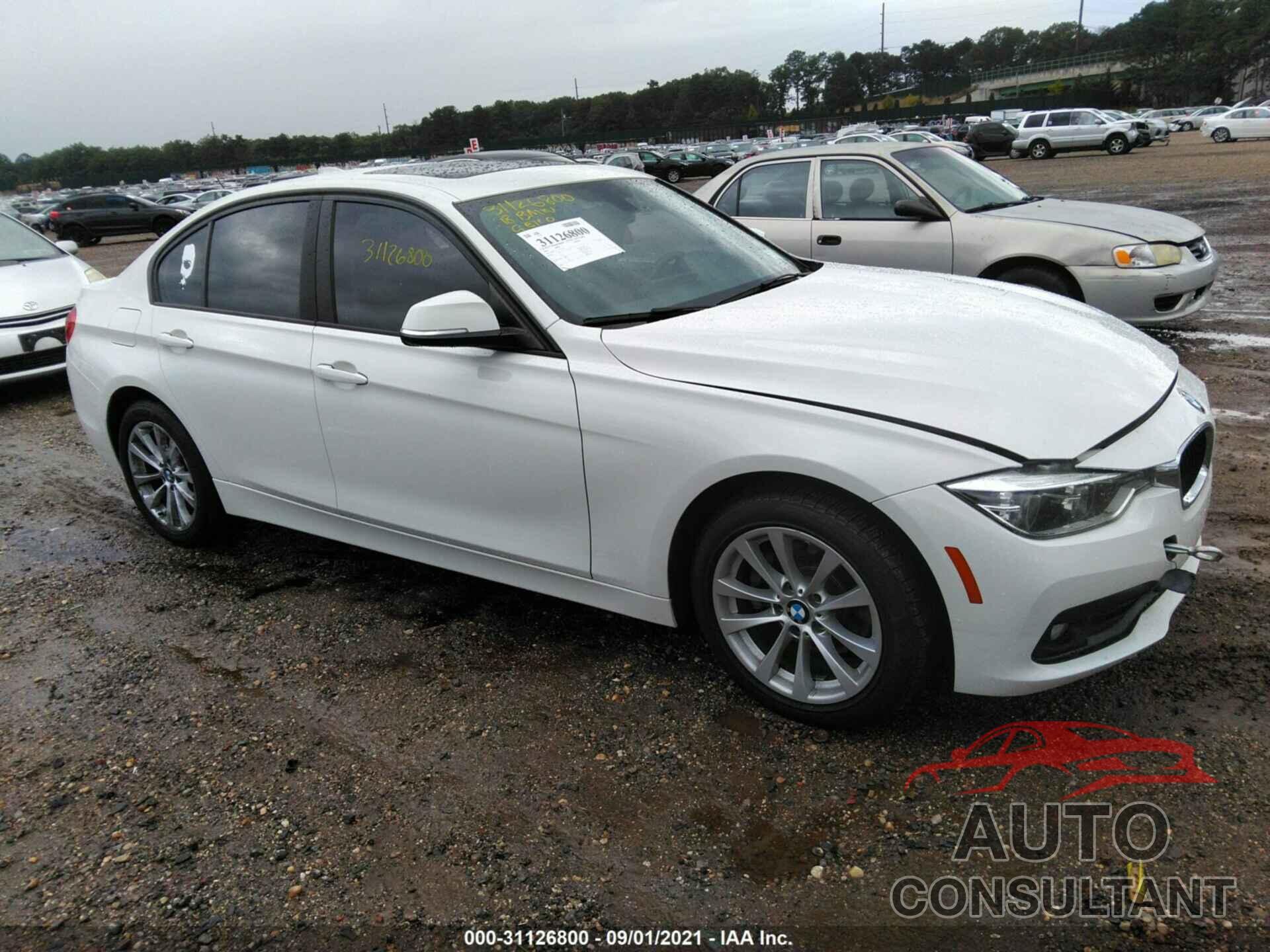 BMW 3 SERIES 2018 - WBA8A3C56JA487013