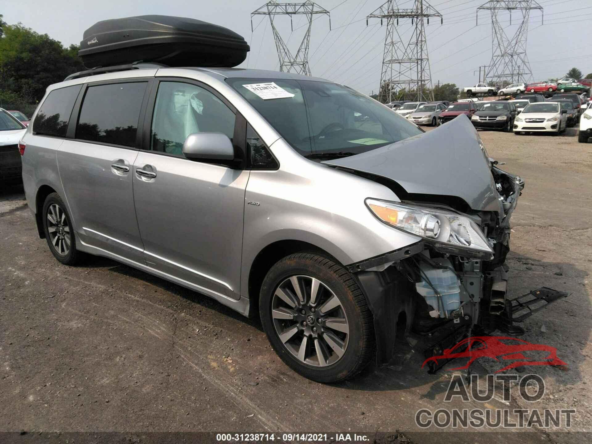 TOYOTA SIENNA 2019 - 5TDDZ3DC7KS213069