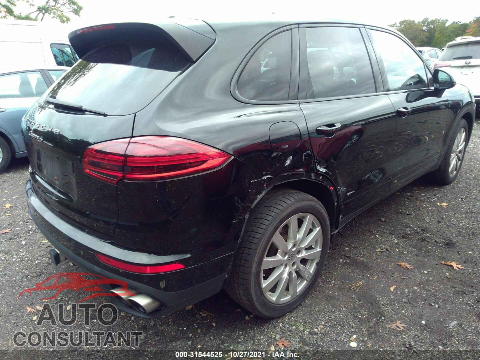 PORSCHE CAYENNE 2016 - WP1AB2A27GLA96727