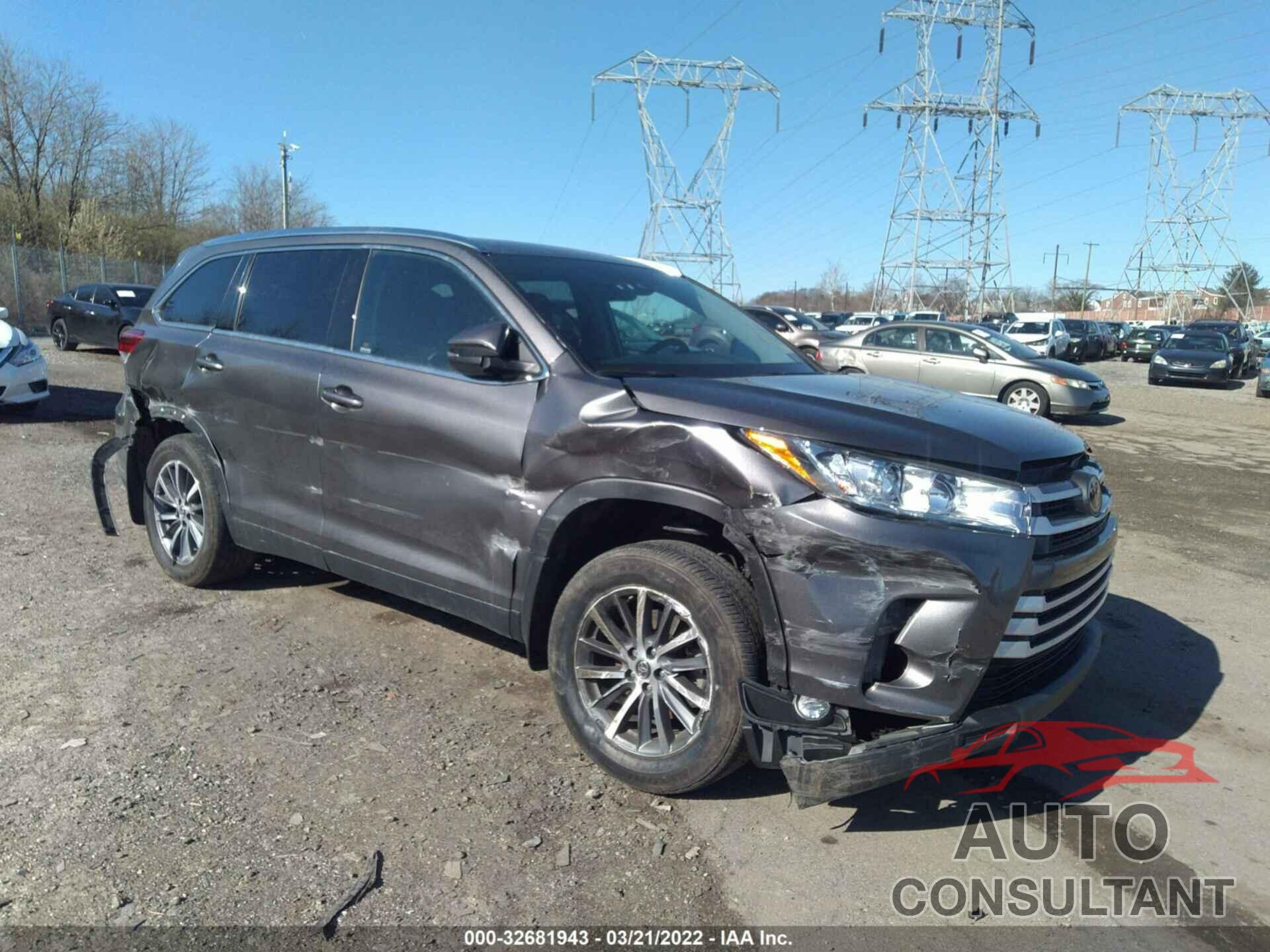 TOYOTA HIGHLANDER 2019 - 5TDJZRFH7KS932322