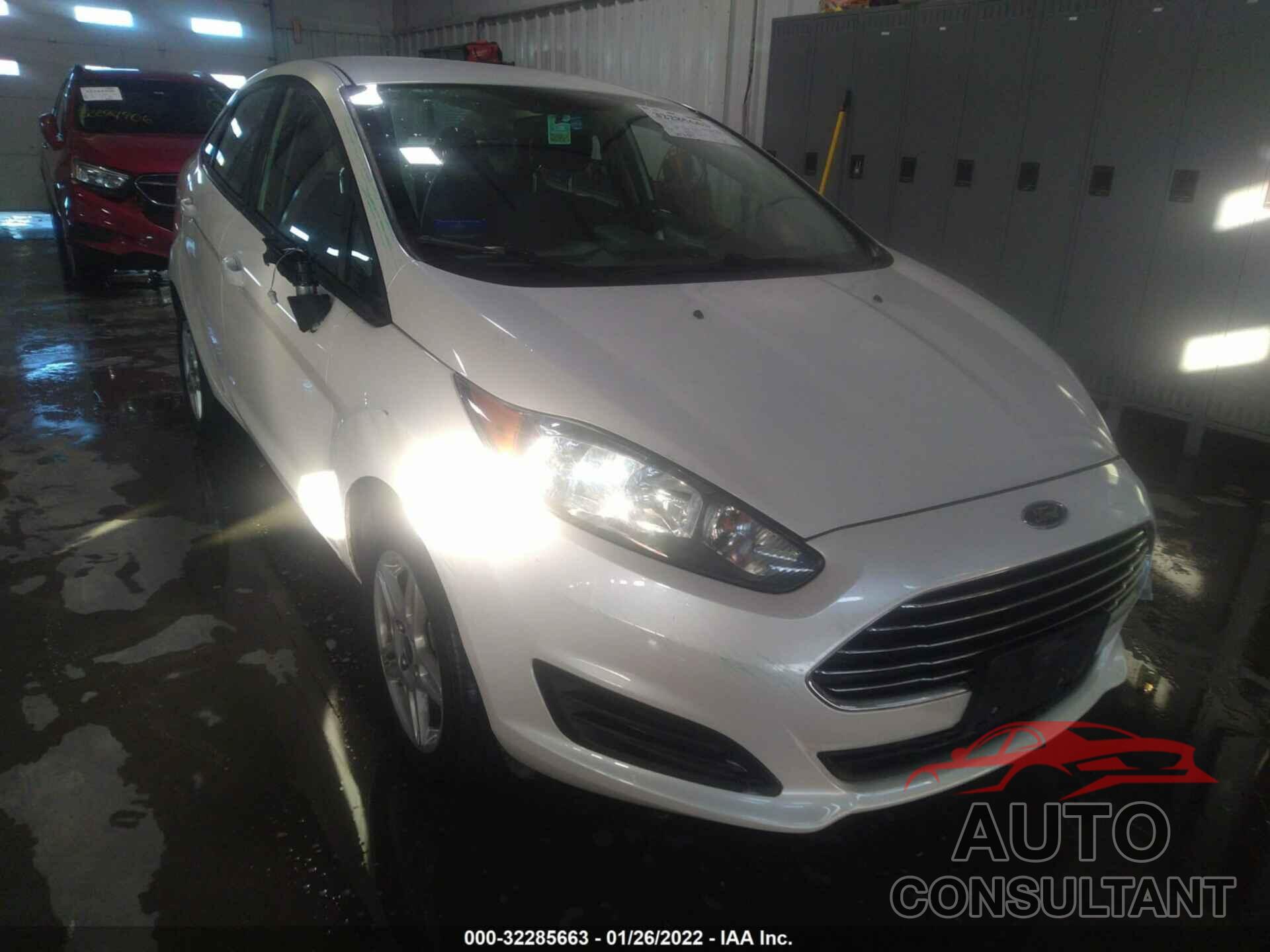 FORD FIESTA 2018 - 3FADP4BJ3JM123693