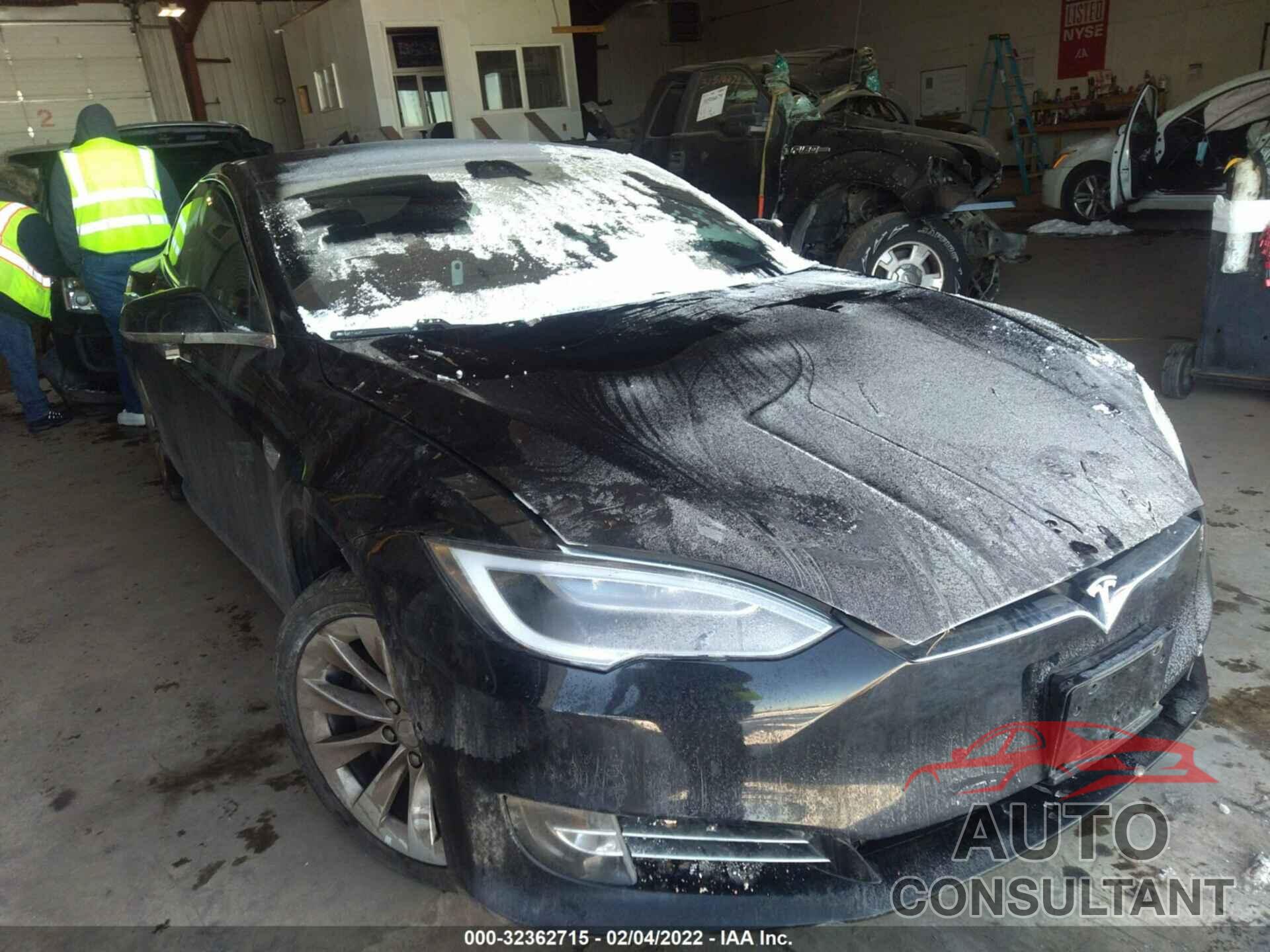 TESLA MODEL S 2018 - 5YJSA1E2XJF281636