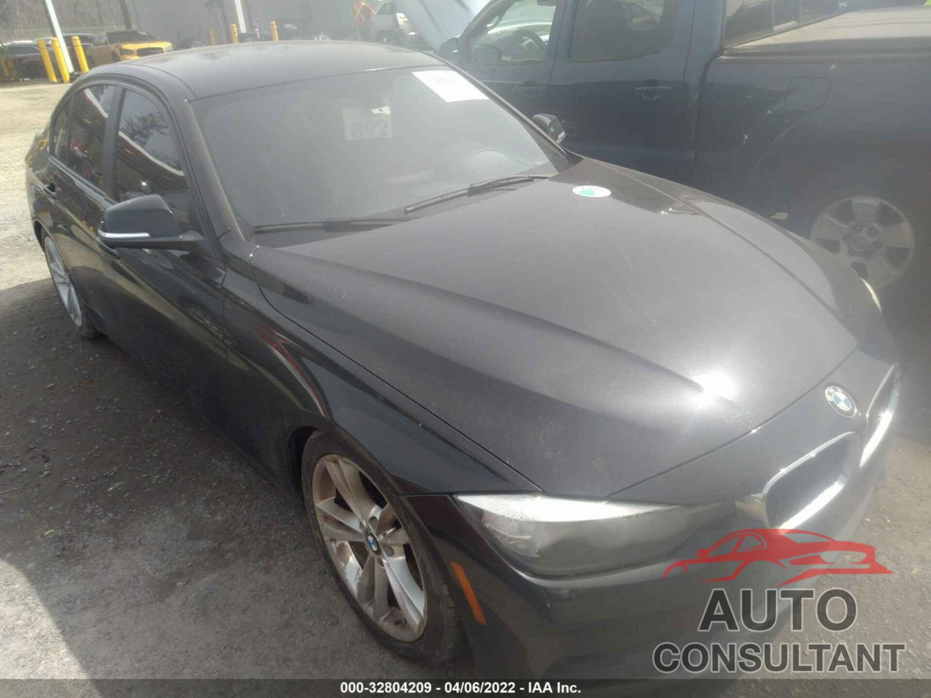 BMW 3 SERIES 2016 - WBA8A9C55GK616090