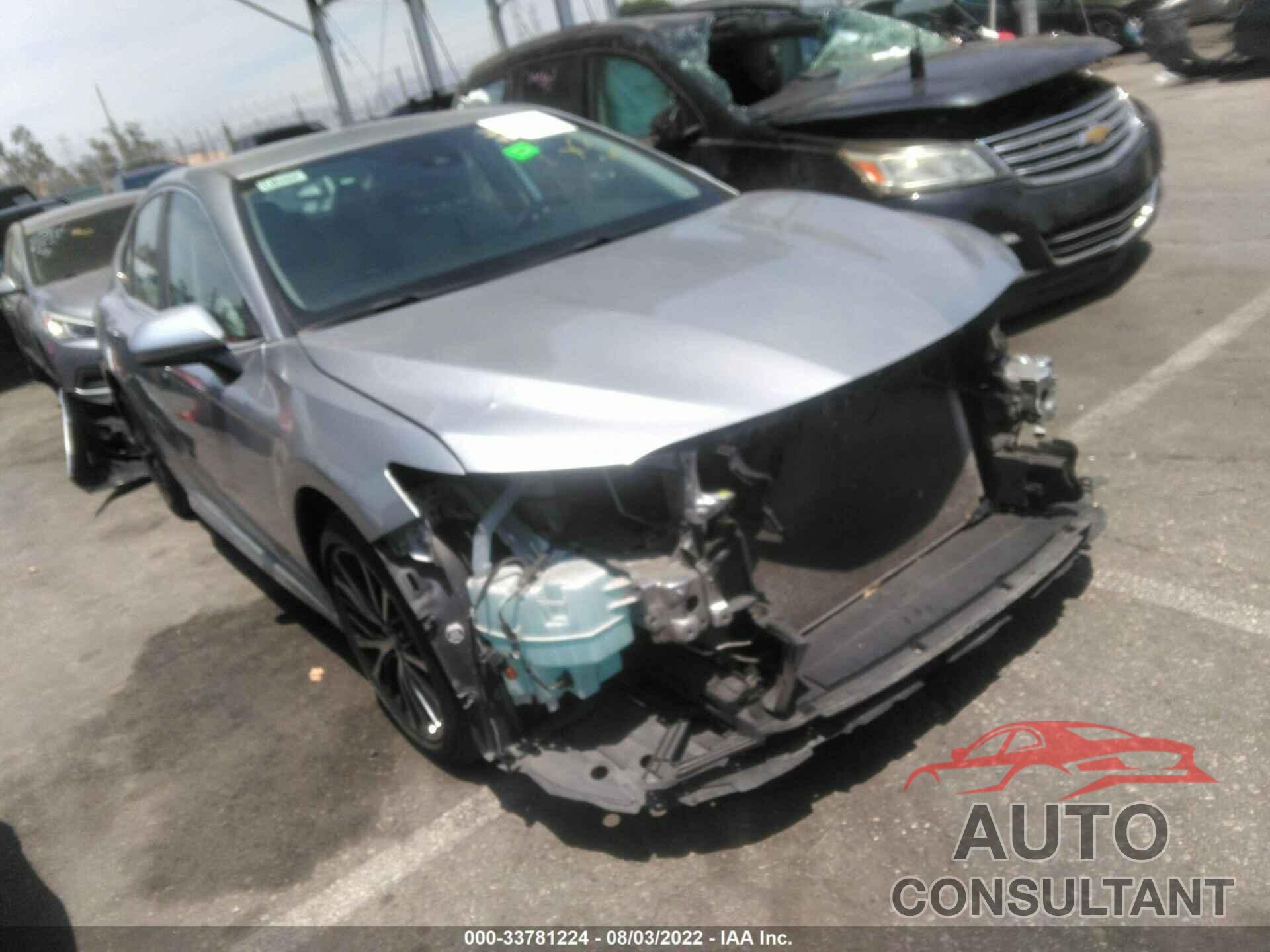TOYOTA CAMRY 2019 - 4T1B11HK6KU297459
