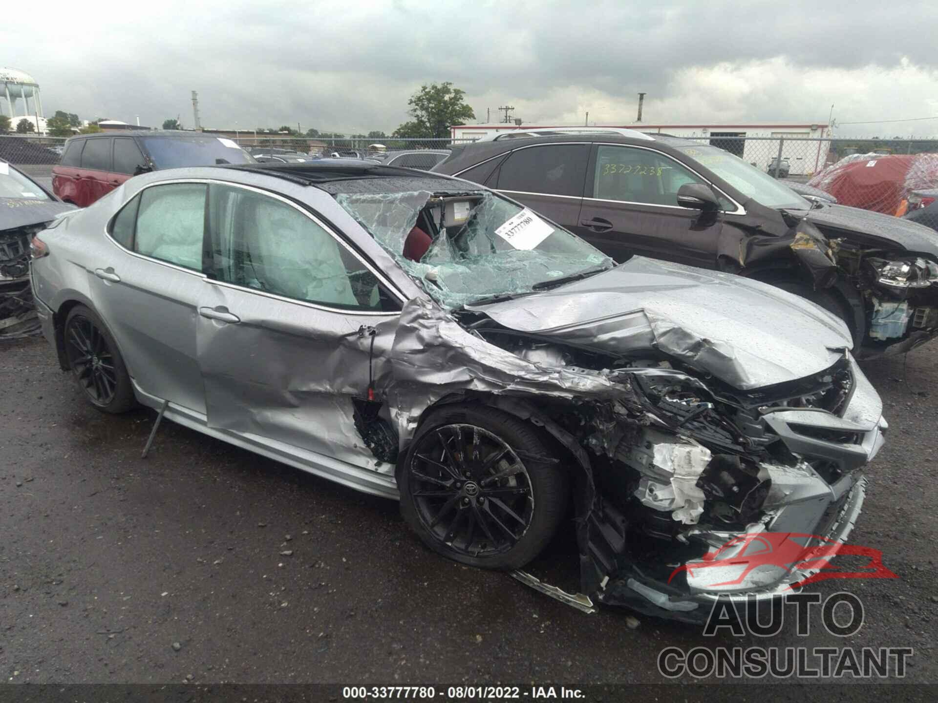 TOYOTA CAMRY 2021 - 4T1K61AK6MU483534