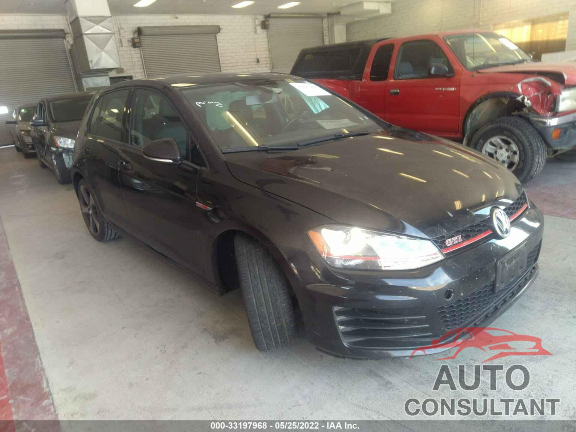 VOLKSWAGEN GOLF GTI 2017 - 3VW447AU4HM073734