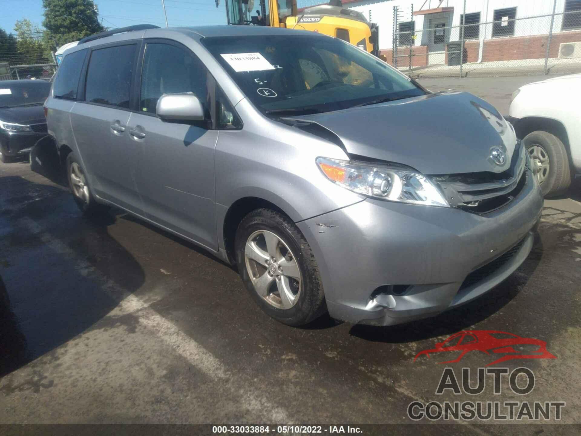 TOYOTA SIENNA 2017 - 5TDKZ3DC2HS882074