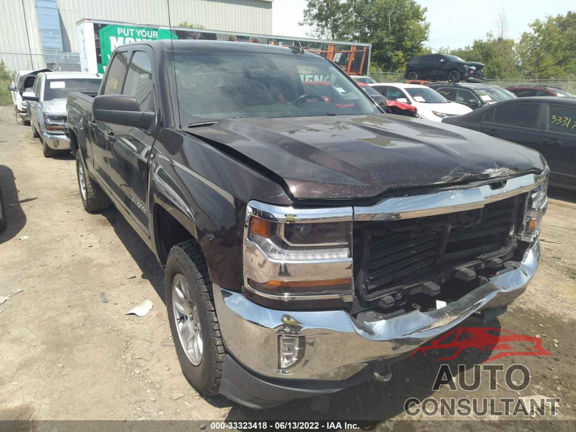 CHEVROLET SILVERADO 1500 2018 - 1GCVKREH3JZ359908