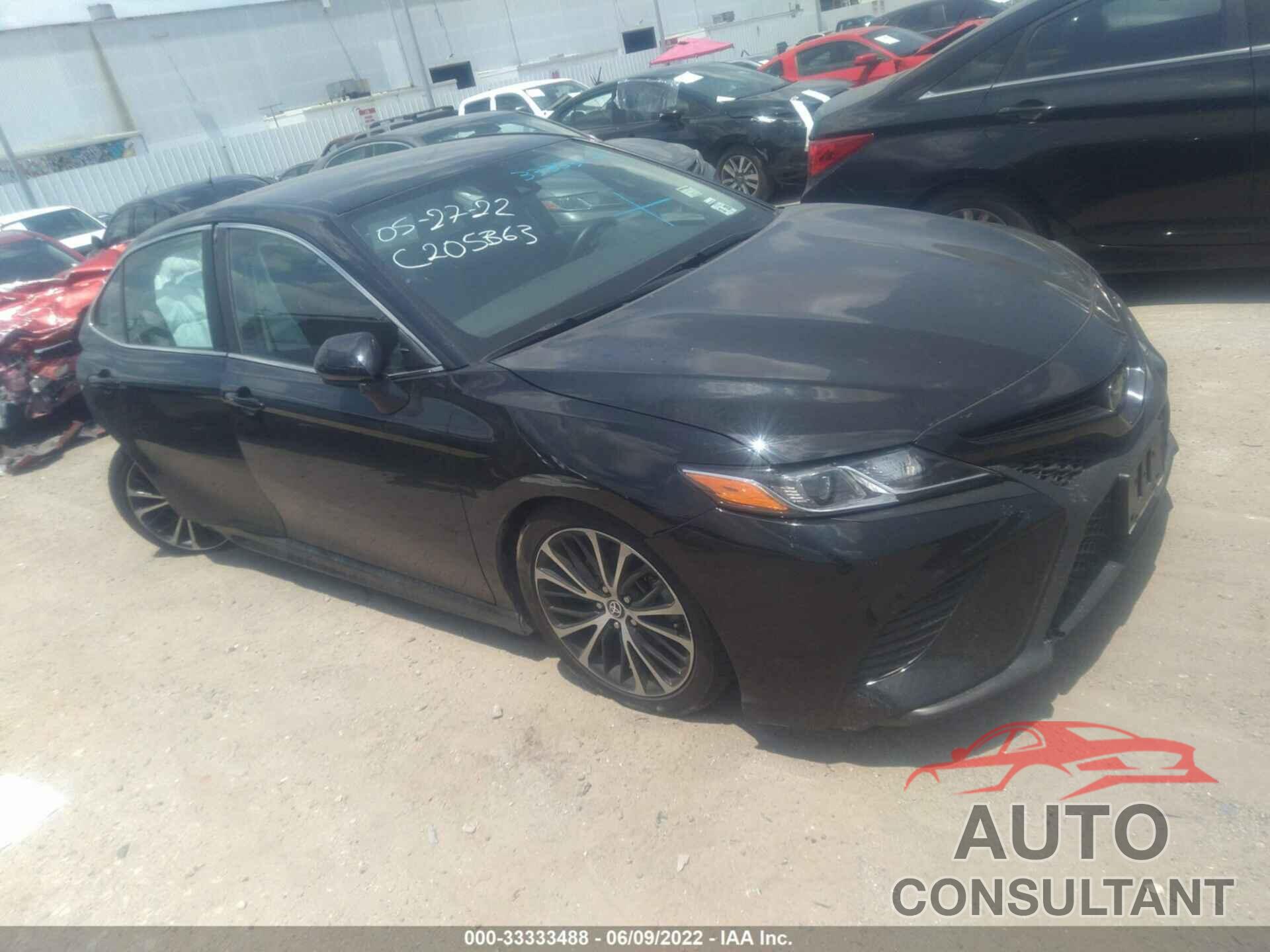TOYOTA CAMRY 2020 - 4T1G11AK1LU357066
