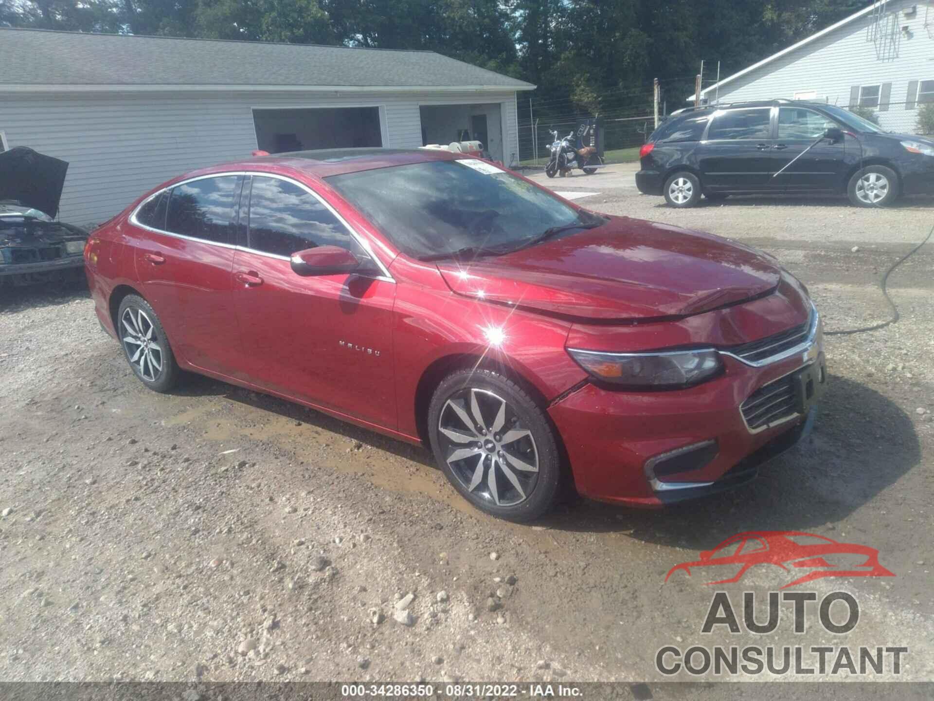 CHEVROLET MALIBU 2017 - 1G1ZE5ST8HF221621