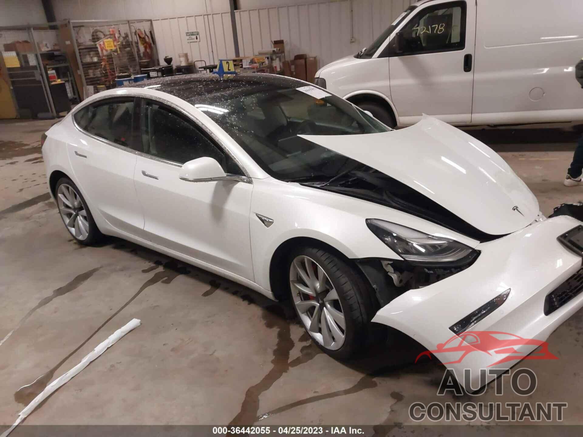 TESLA MODEL 3 2019 - 5YJ3E1EB6KF487112