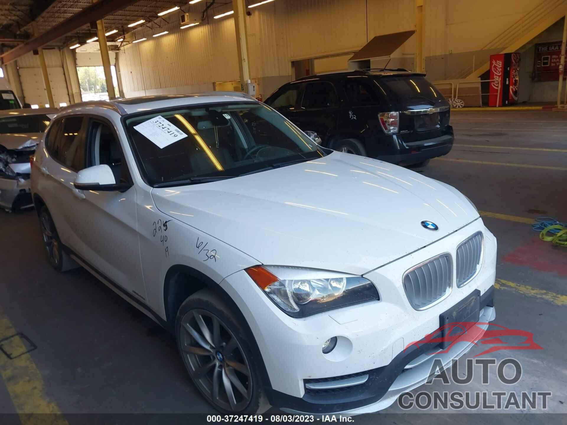 BMW X1 2015 - WBAVL1C53FVY40048