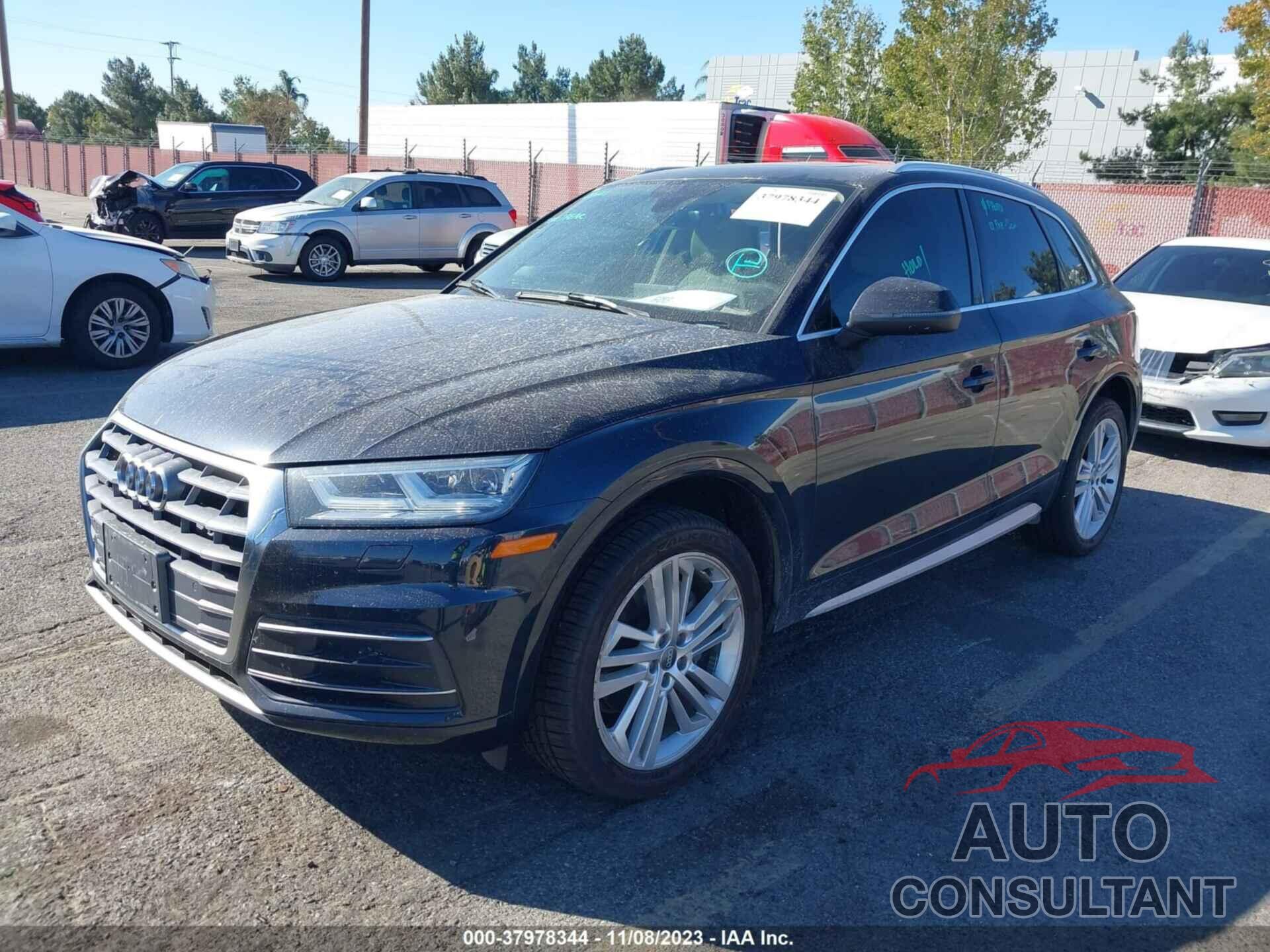 AUDI Q5 2018 - WA1BNAFY9J2027369